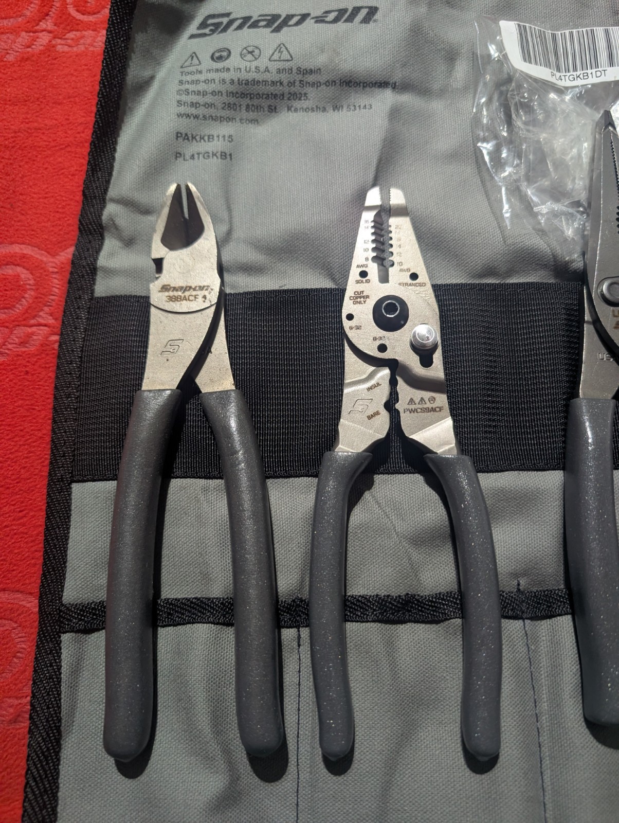 Snap On BRAND NEW 4pc Pliers/cutters/wire strippers #PL4TGKB1DT dark titanium