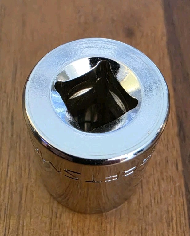 Craftsman 11/16″ Socket 12 Point 3/8” Drive Z-AG 44336