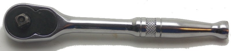 Northern 1/4″ Drive 5.5″ Long Quick Release Socket Ratchet W/Knurled Grip Used