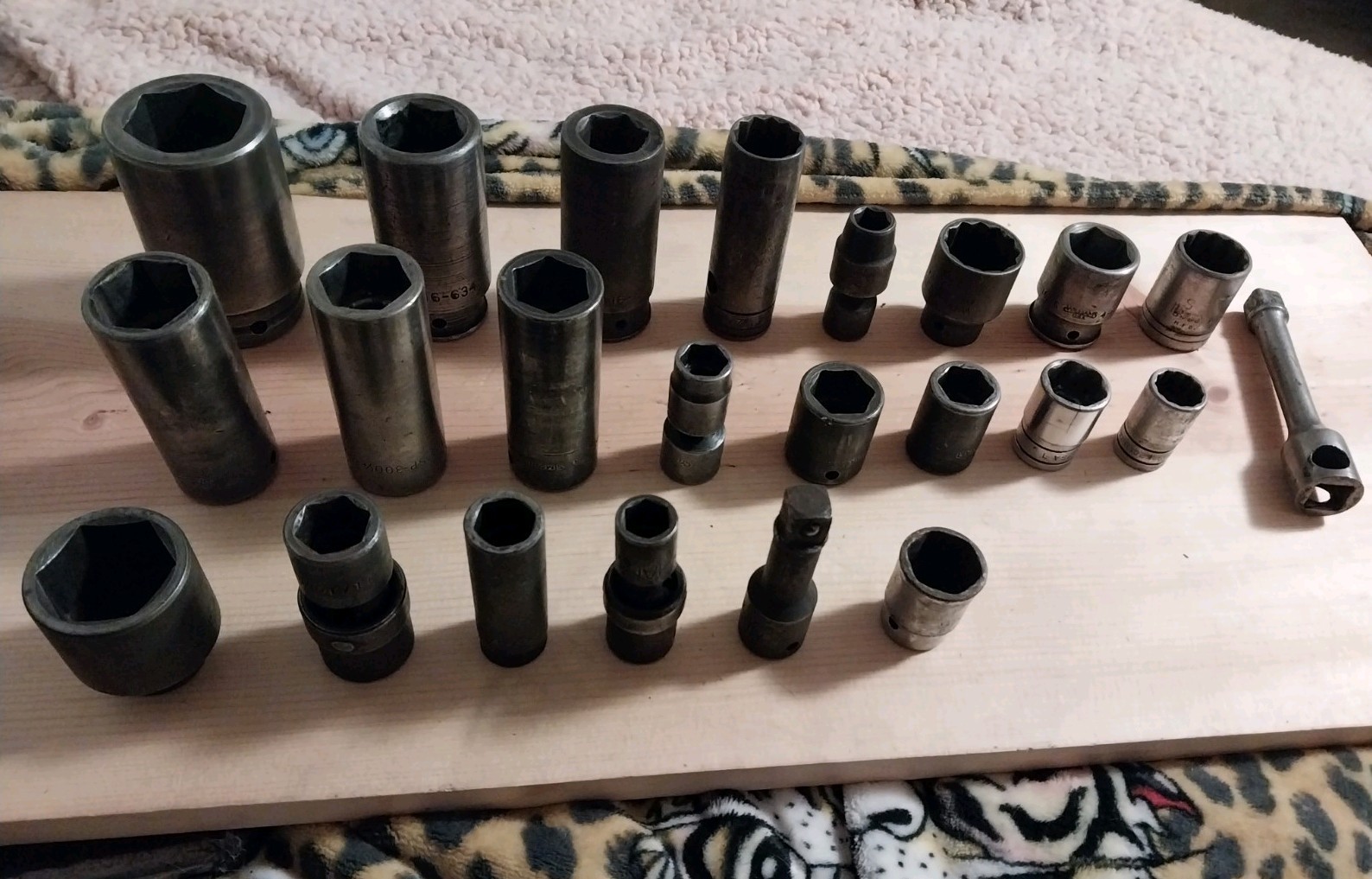Old Snap-On / MAC / Mixed 23 Impact Sockets Extensions Heavy Duty Mechanic Lot