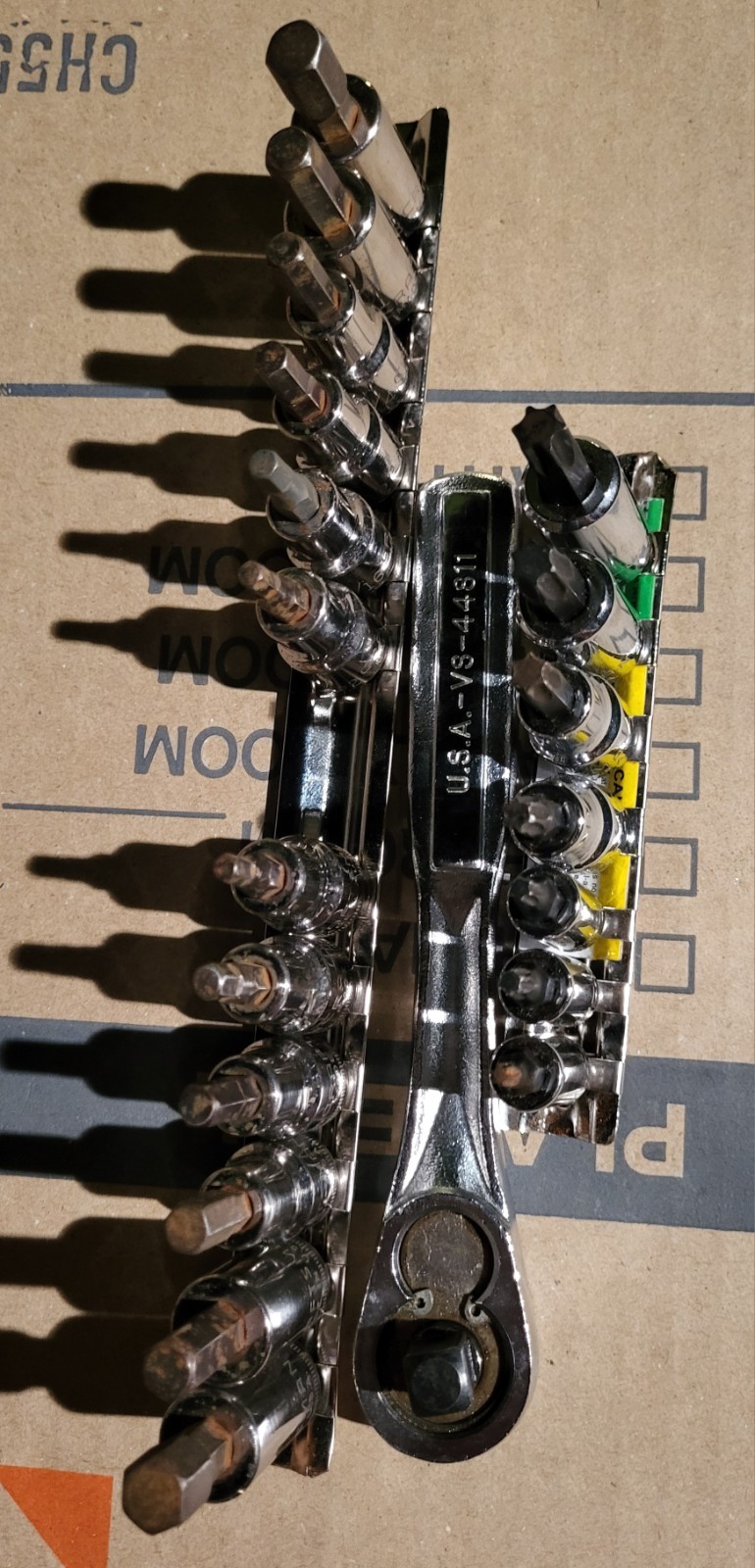 Craftsman 1/4, 3/8 Drive Hex, Torx Socket Set & Ratchet USA 20 Piece.
