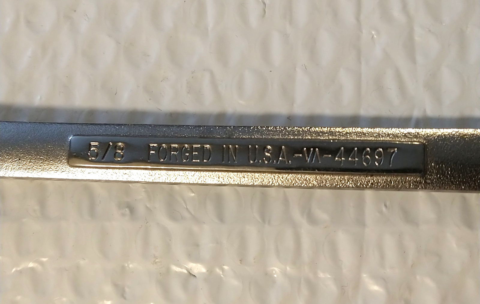 CRAFTSMAN TOOLS USA VV44697, 5/8″ COMBINATION WRENCH, 7.75″ LONG, 12 POINT .