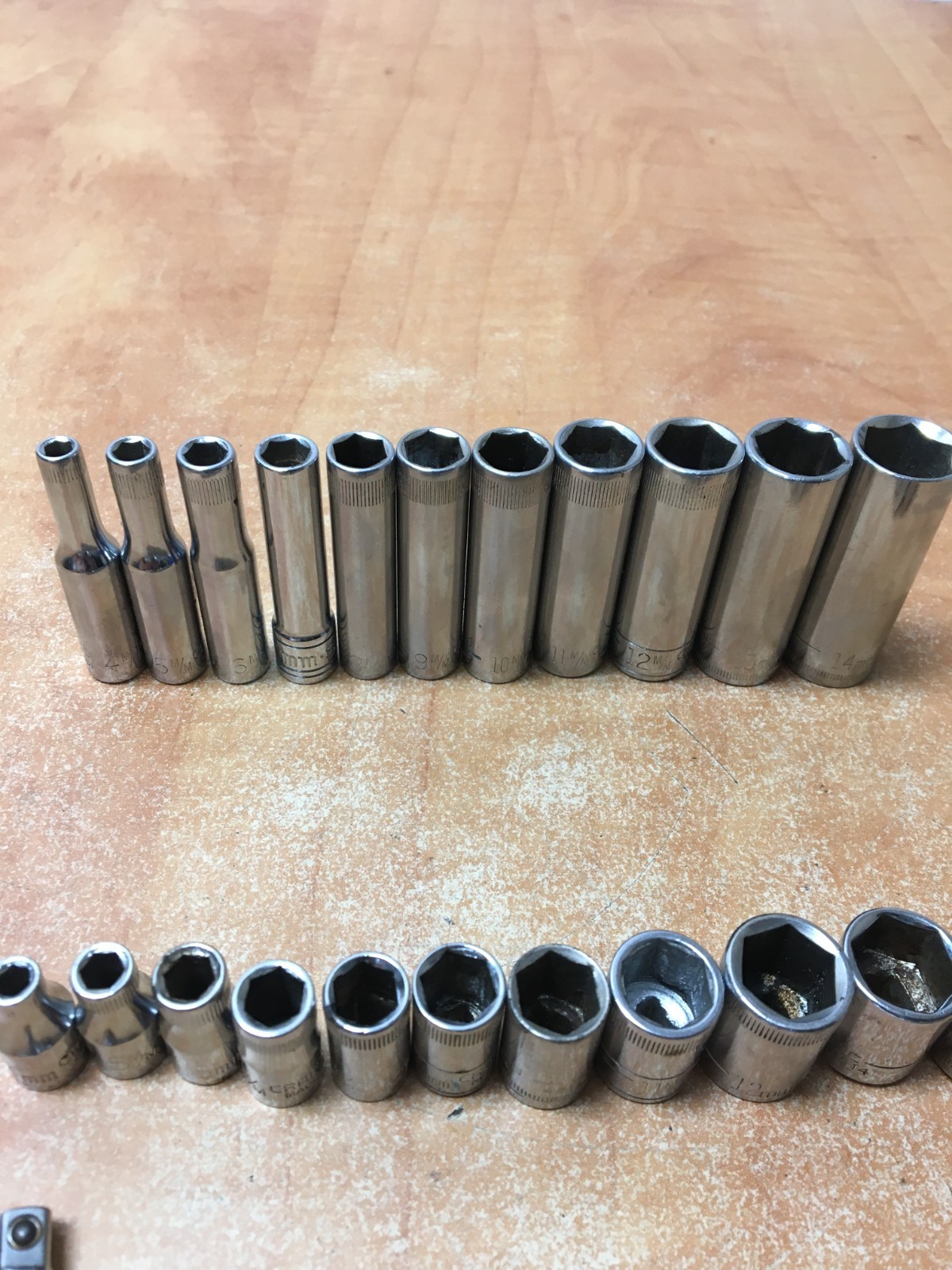 Craftsman USA 26 Pc 1/4″ Drive 6 Point Metric Deep And Shallow Socket Set
