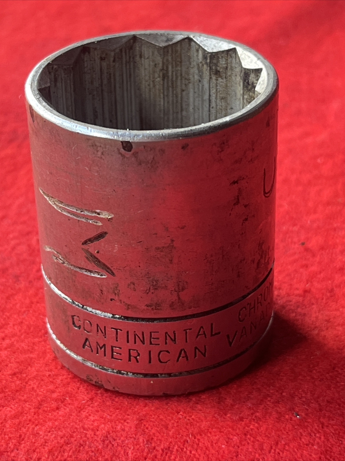 VINTAGE CONTINENTAL AMERICAN SOCKET, 1-1/8″, 1/2″ DRIVE, 12 POINT – JAPAN (t80)