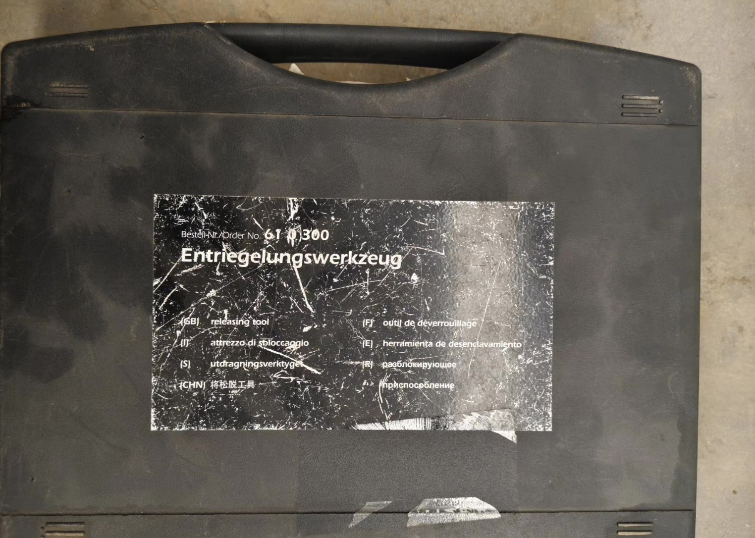 Genuine BMW Terminal Release Tool Set 610300 83302230142 German Partial Set