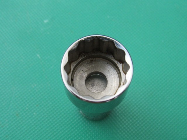 SNAP ON TMU181A 9/16″ 12 POINT 1/4″ DRIVE SAE UNIVERSAL SWIVEL SOCKET NEW LOGO