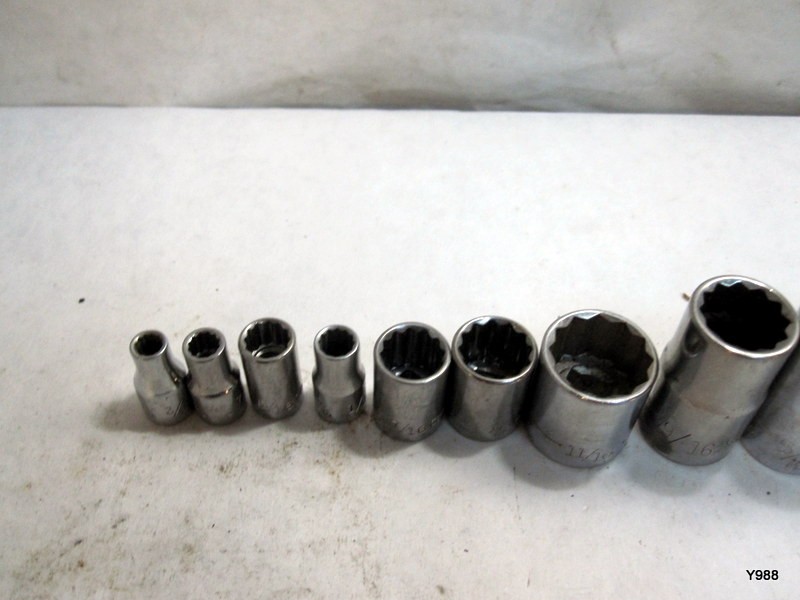 CRAFTSMAN set of 12 sockets mix lot see description