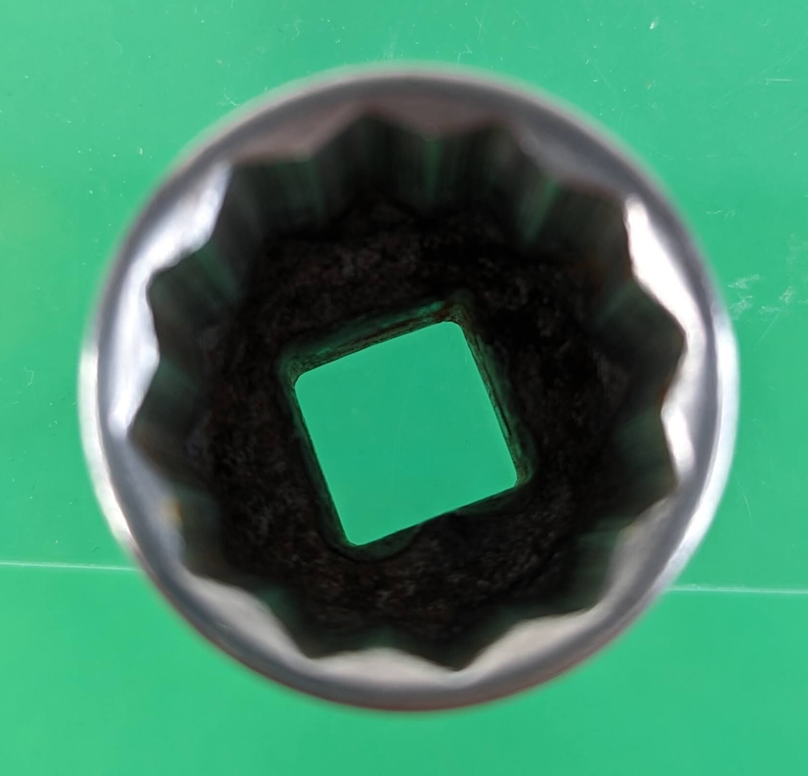 Craftsman USA 15/16″ 12 Point 1/2″ Drive Shallow Socket V Series
