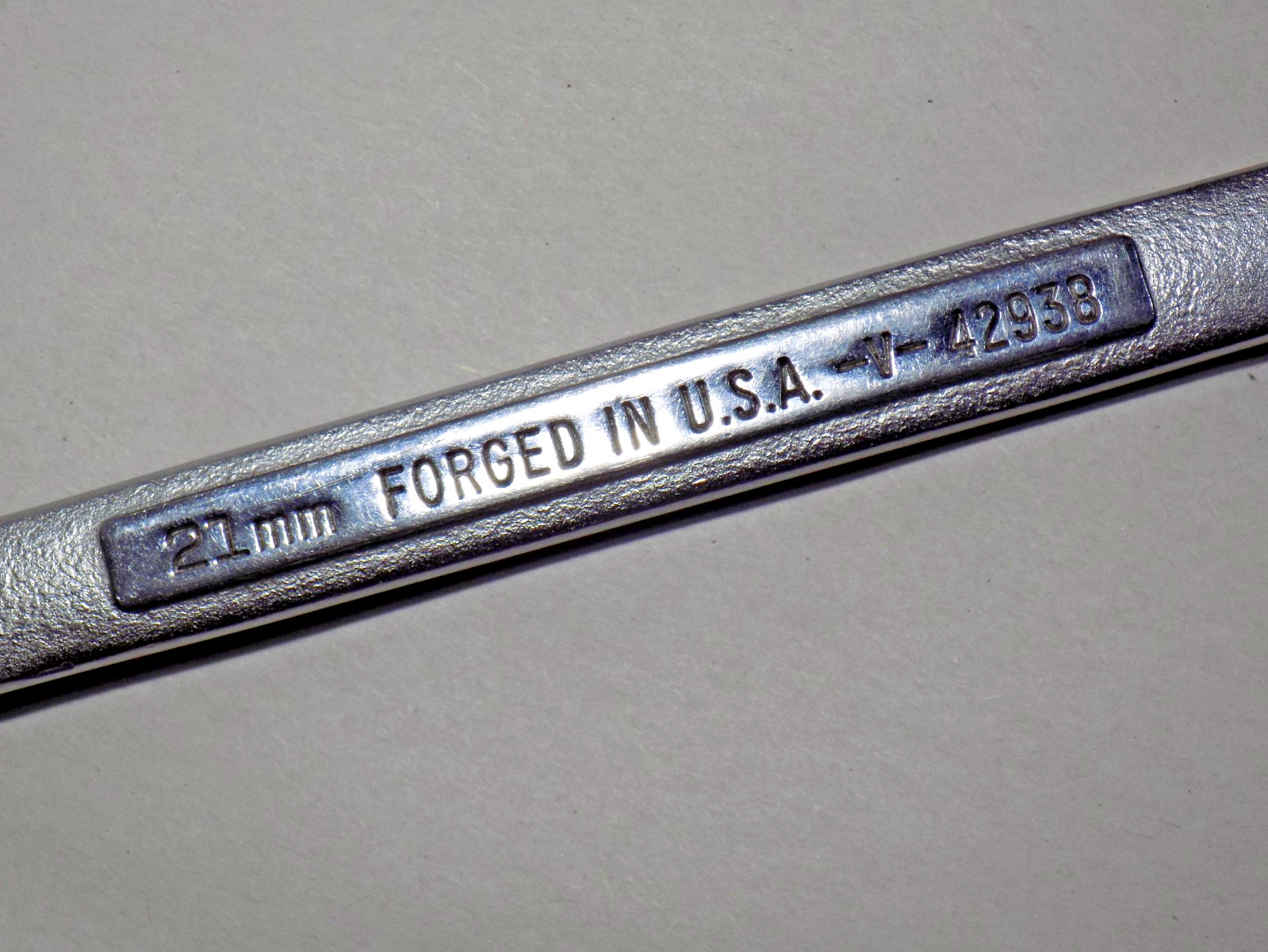 A+ USA Craftsman 42938 -V- 21MM Combo Wrench-No Etchings-Clean