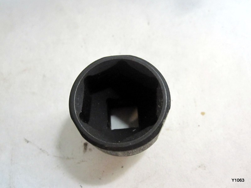 Low Profile 3/8″ Drive Stubby Socket Set – 18 Pieces missing 24mm
