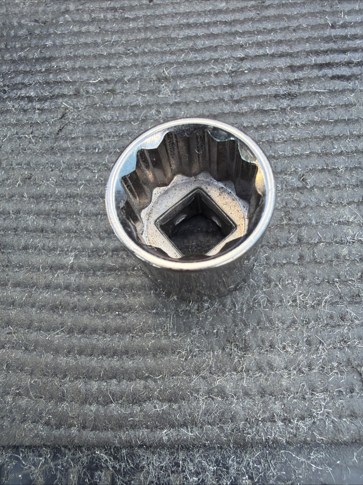Craftsman 3/8″ Drive 11/16″ 12 Point Shallow Socket SAE 44336-G2 Inverted USA