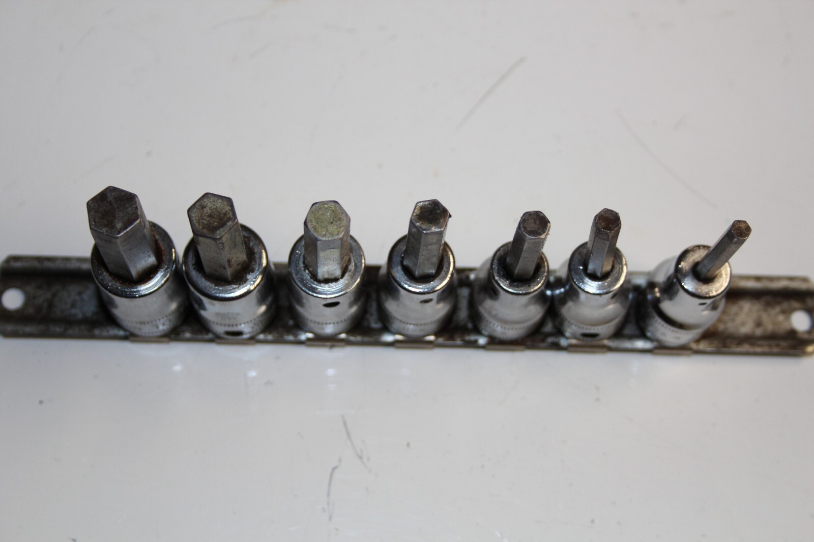 SNAP-ON TOOLS 7 pc 3/8″ Drive Metric Hex Bit Socket Set (4-10 mm) USA