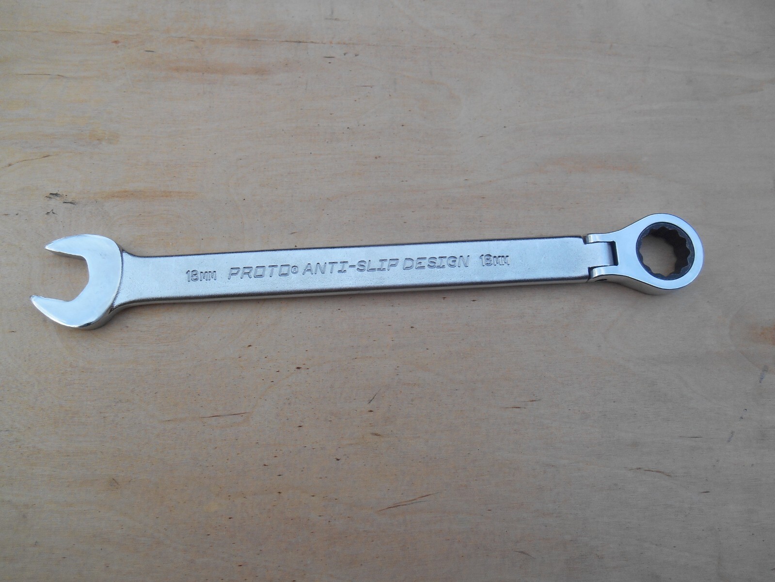 PROTO 1218M-RF RATCHET WRENCH FLEX HEAD ANTI-SLIP DESIGN 18MM USA MADE TOOL, New