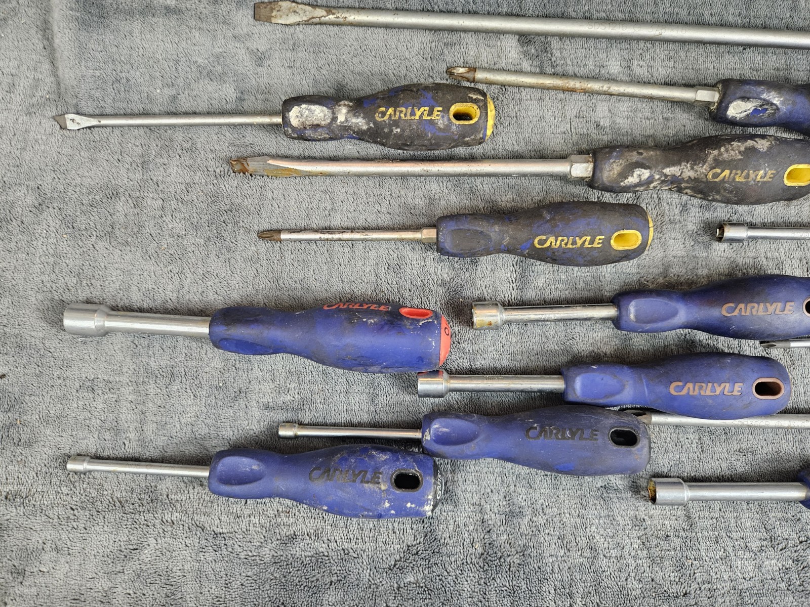 Assorted Sets Of Carlyle Handheld Screwdriver 15 Pcs