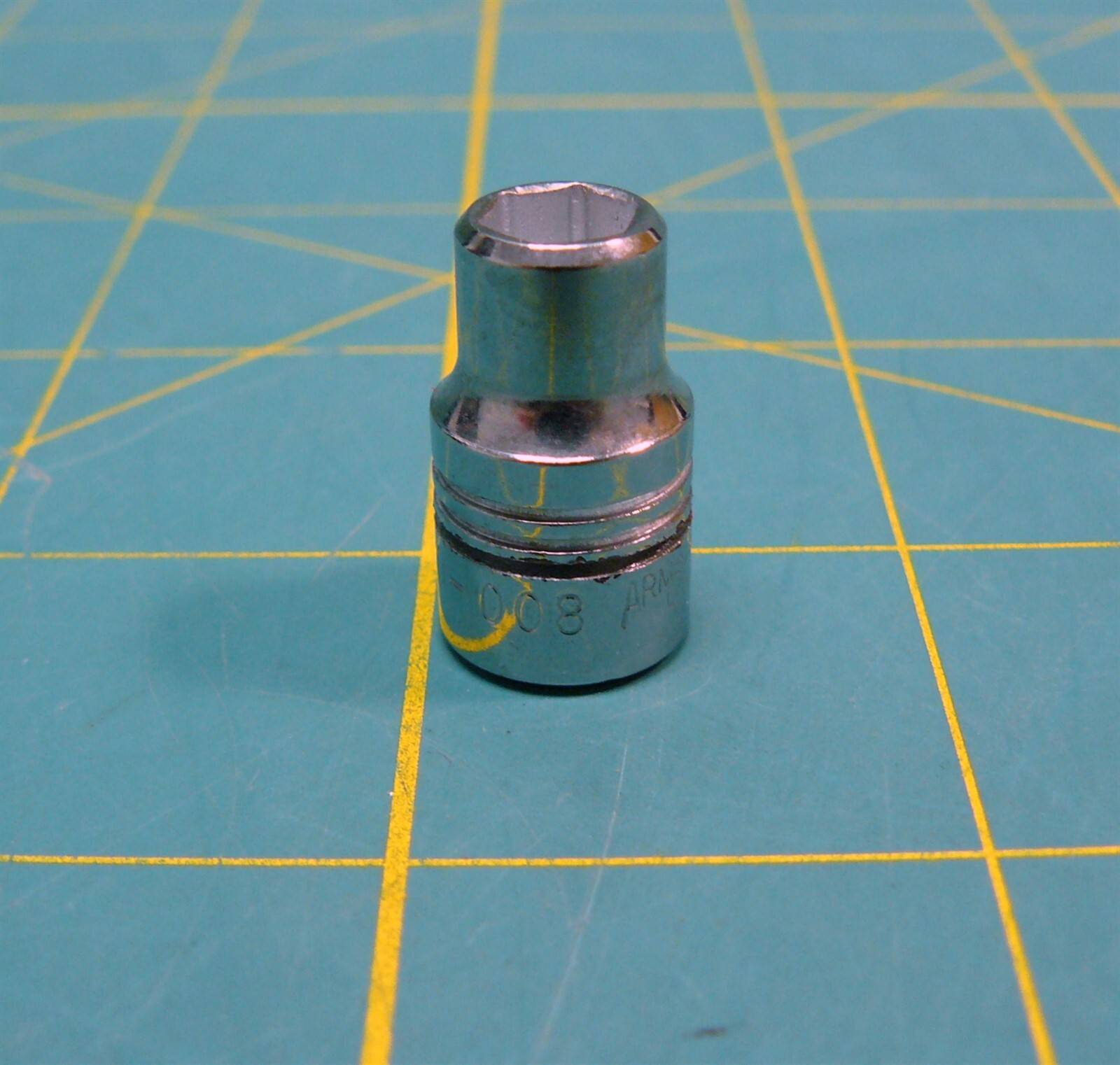 Armstrong 1/4″ 6-Point Socket 1/4″-Drive P/N 10-008 MADE IN USA