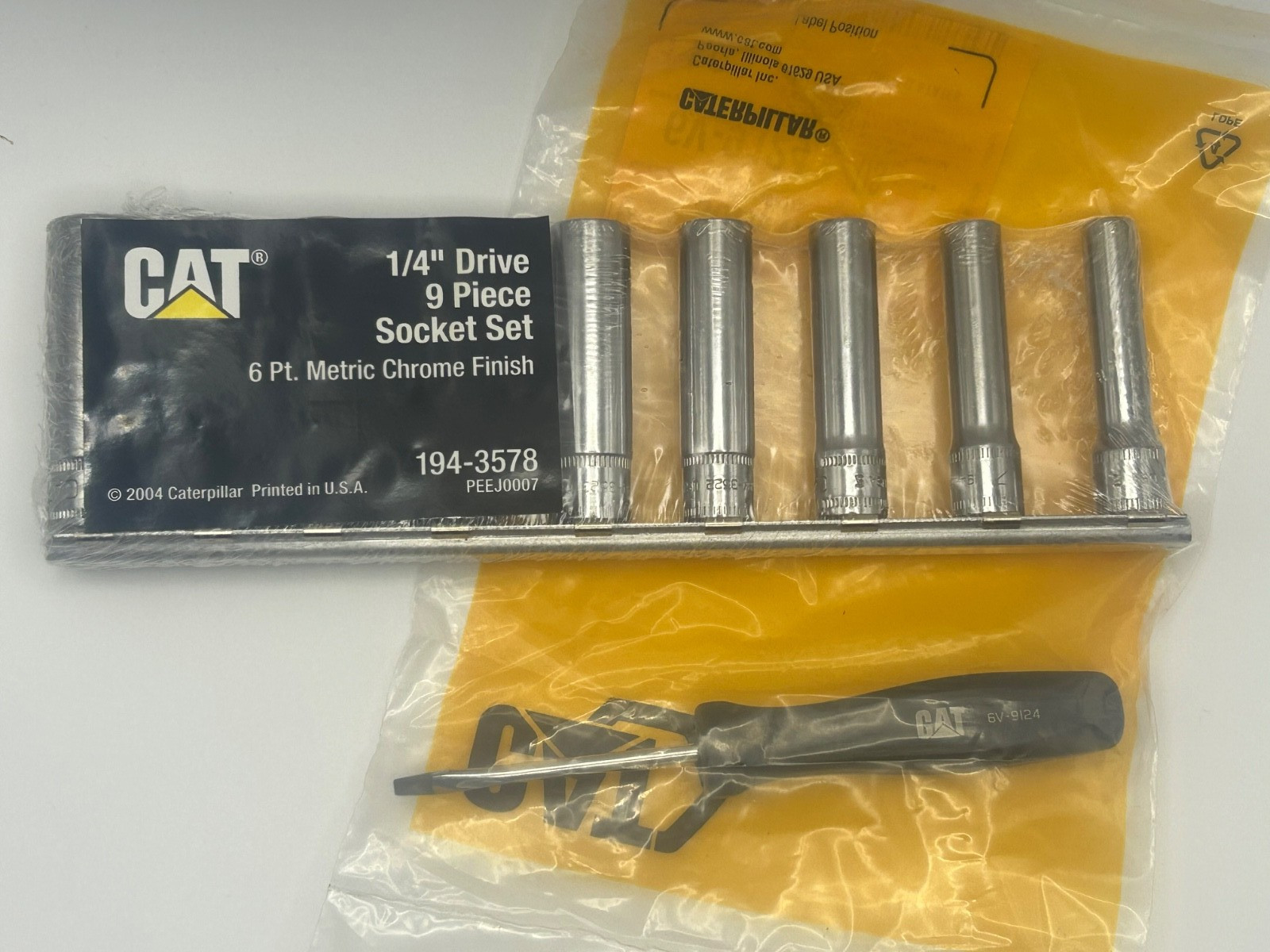 Caterpillar USA Cat 1/4” Drive Metric Socket Set 6 Point Deep 194-3578 + Bonus