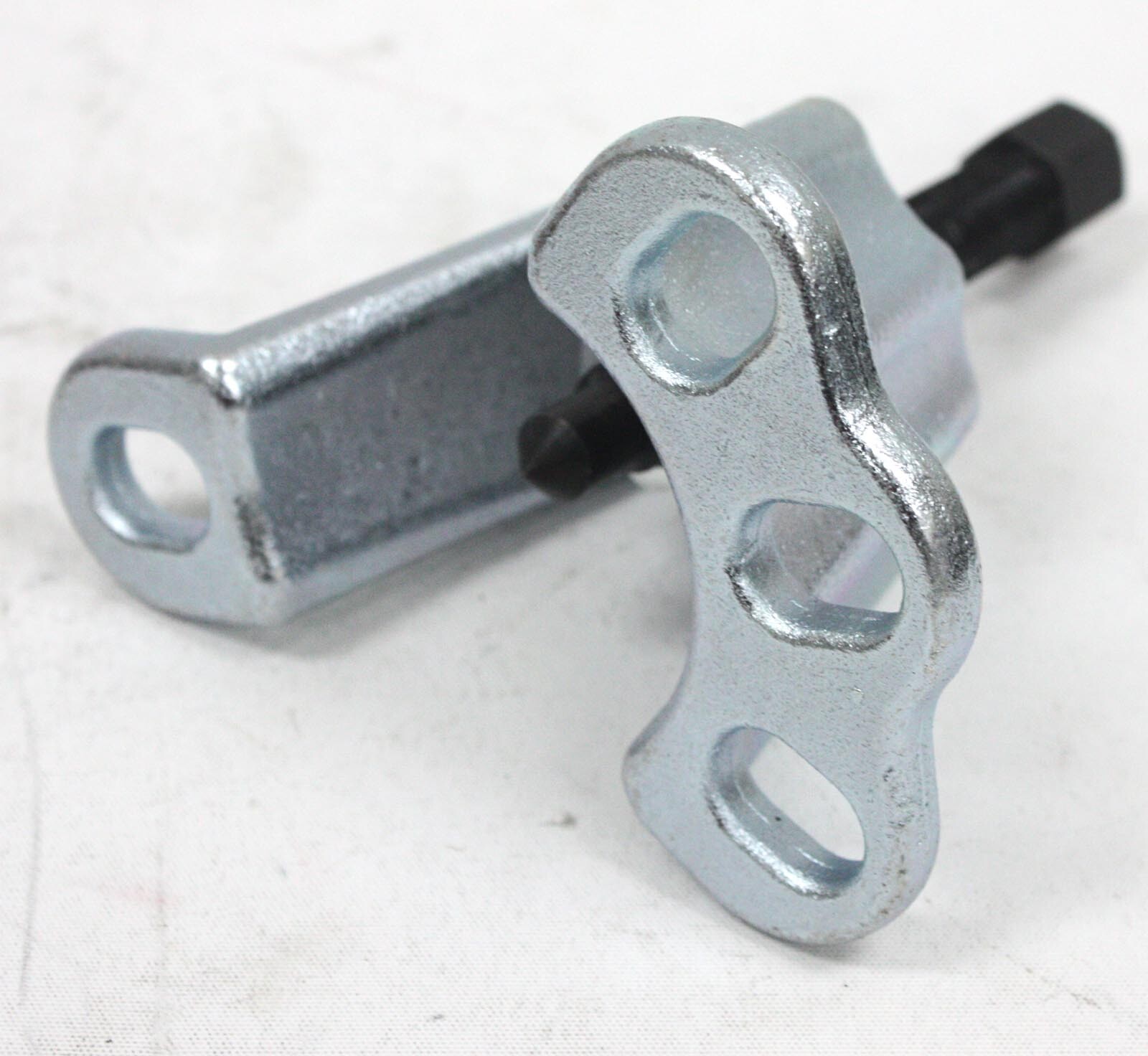 Flange Type Axle & Front Wheel Hub Puller Tool 4 Domestic/Import Car Light Truck