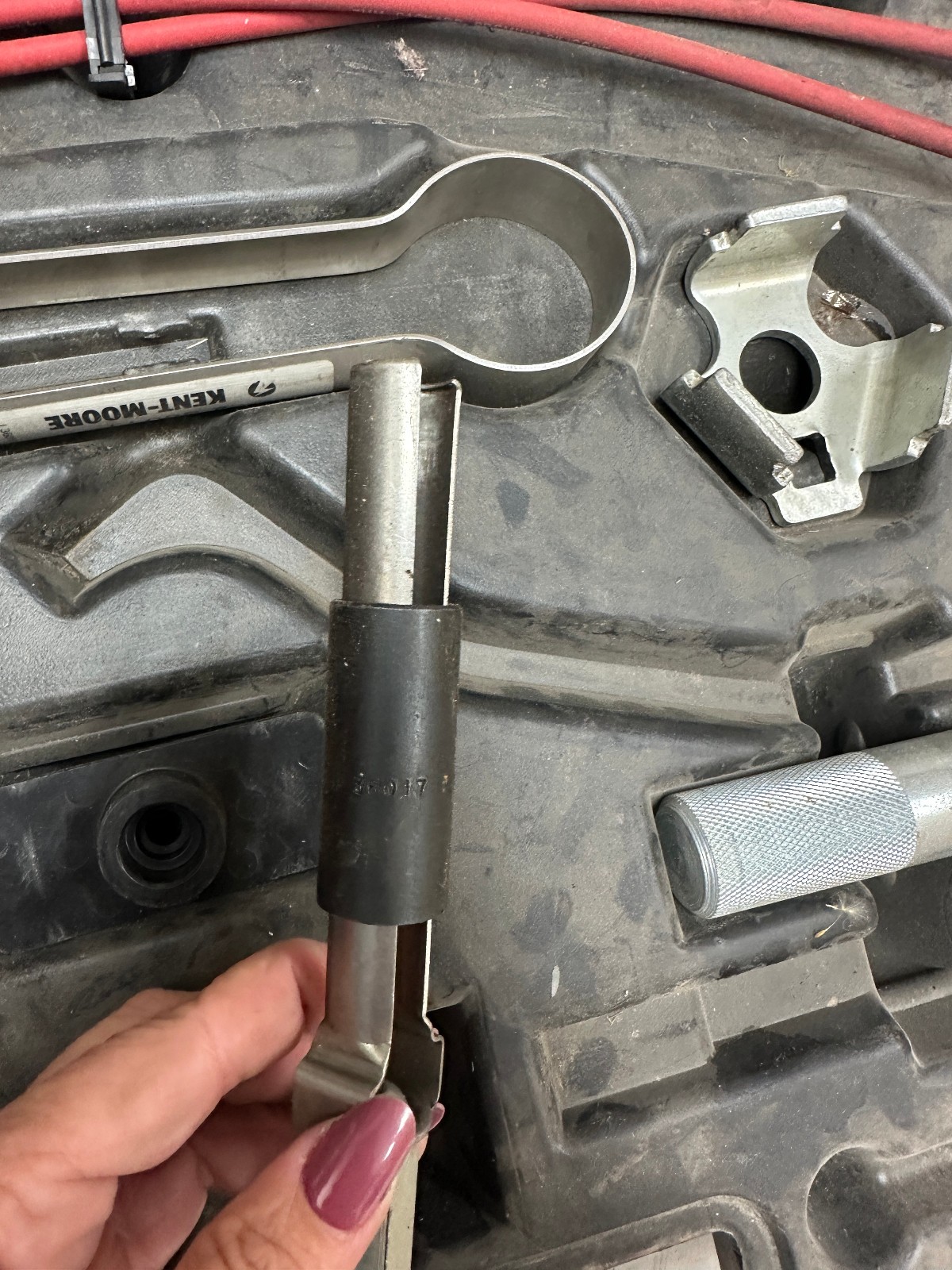 KENT MOORE J-36999 QUAD 4 DOHC ENG SPECIAL SERVICE TOOL SET & CASE, INCOMPLETE