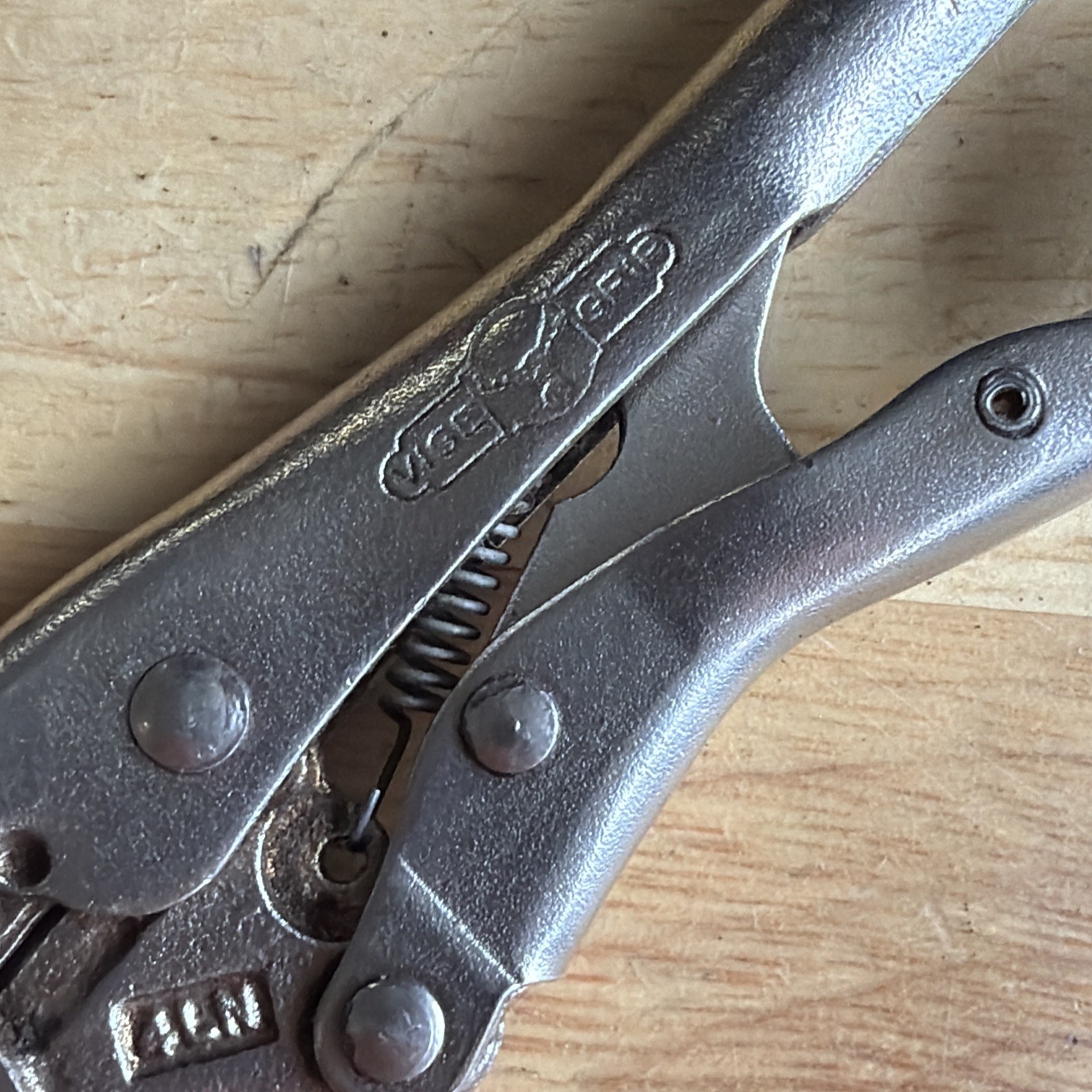 Petersen 5″ Long Nose Locking Pliers Vise Grips 4LN Vtg Dewitt, Neb. USA