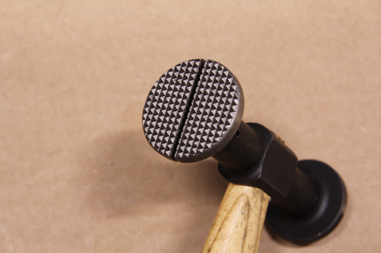TORNAX Austria Mechanical Shrinking Hammer Round Waffle Auto Body Round Smooth