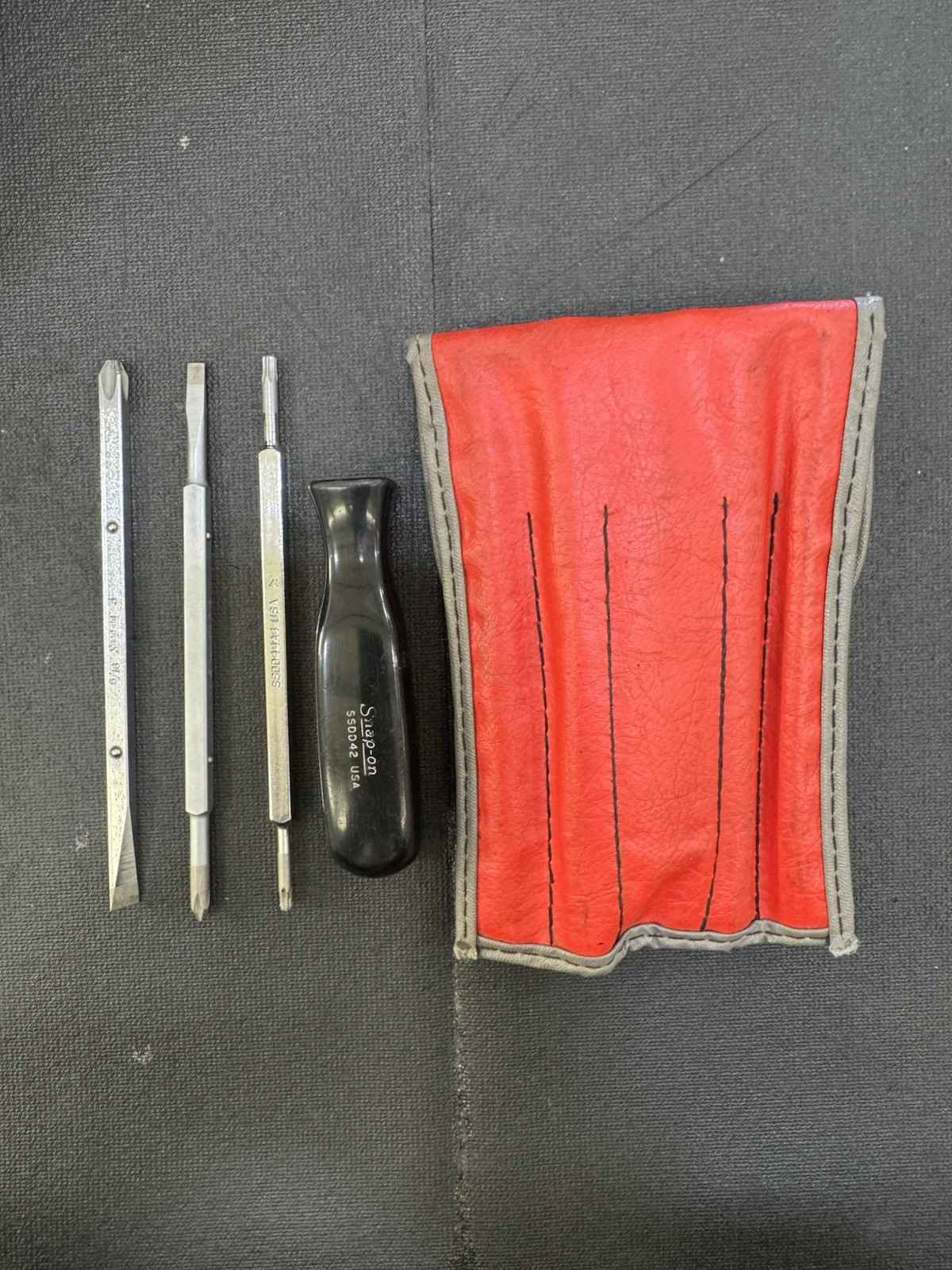 Snap on Tools Rare Mint SSDD42 4pcs Interchangeable Reversible Screwdriver Set