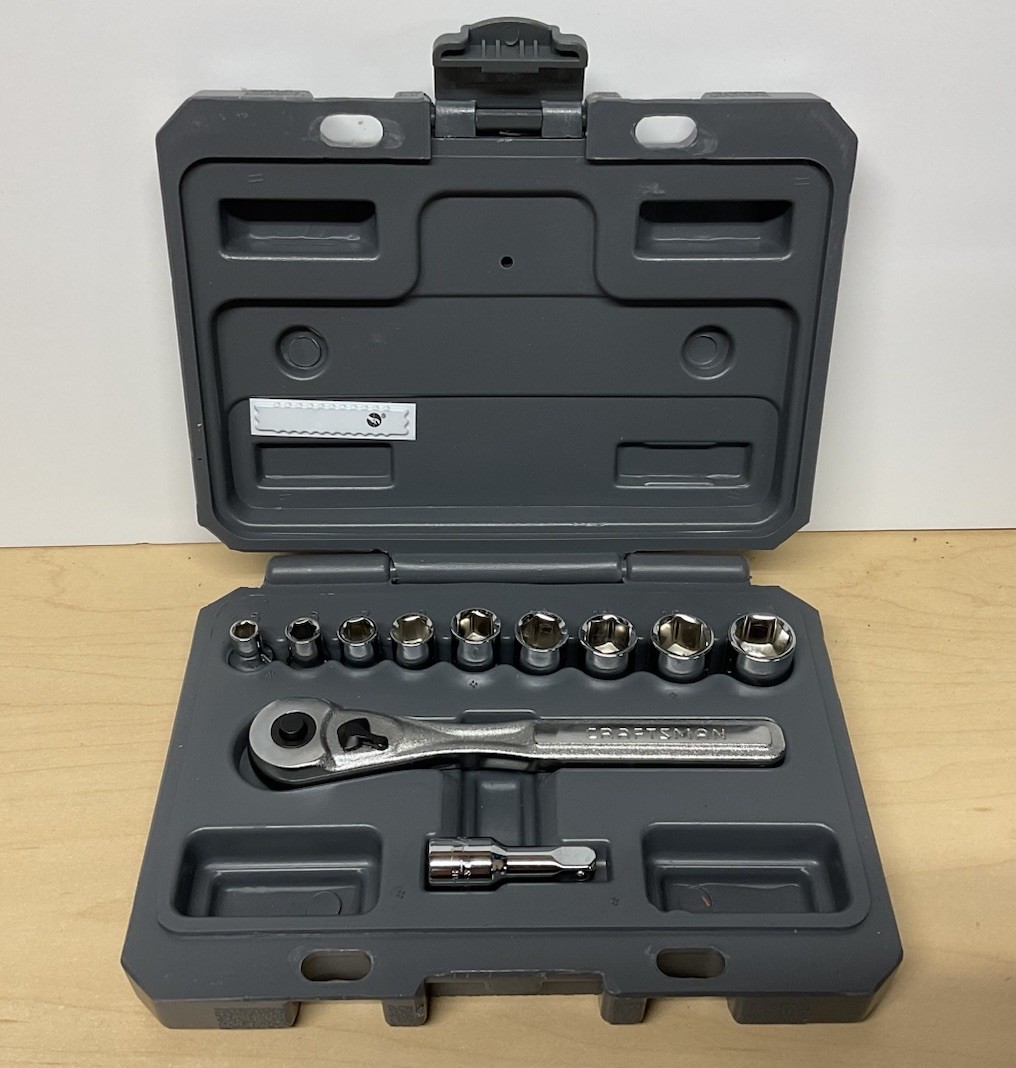 Like New Craftsman (11 Piece (5-13mm) 6point 1/4″ Drive) Mechanics Tool Set