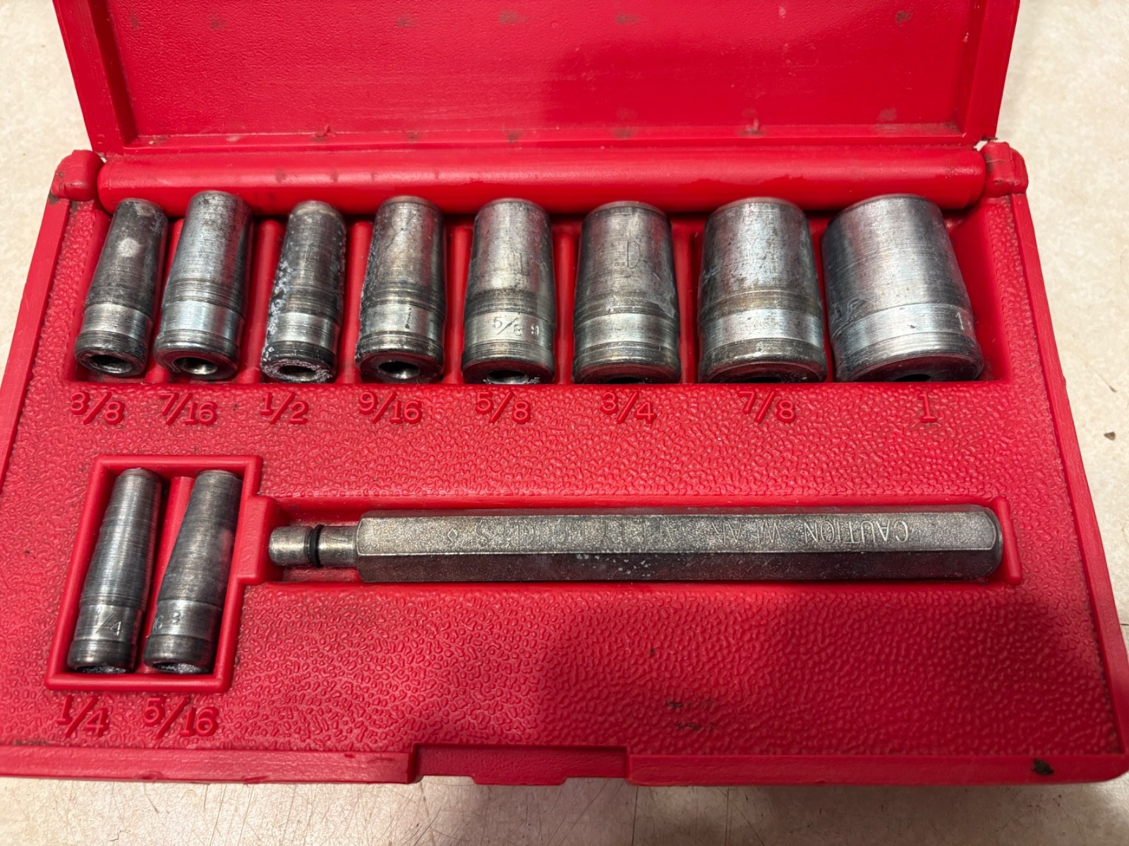 Blue-Point PGH8A 11 Piece Gasket Punch Set 1/4″ to 1″