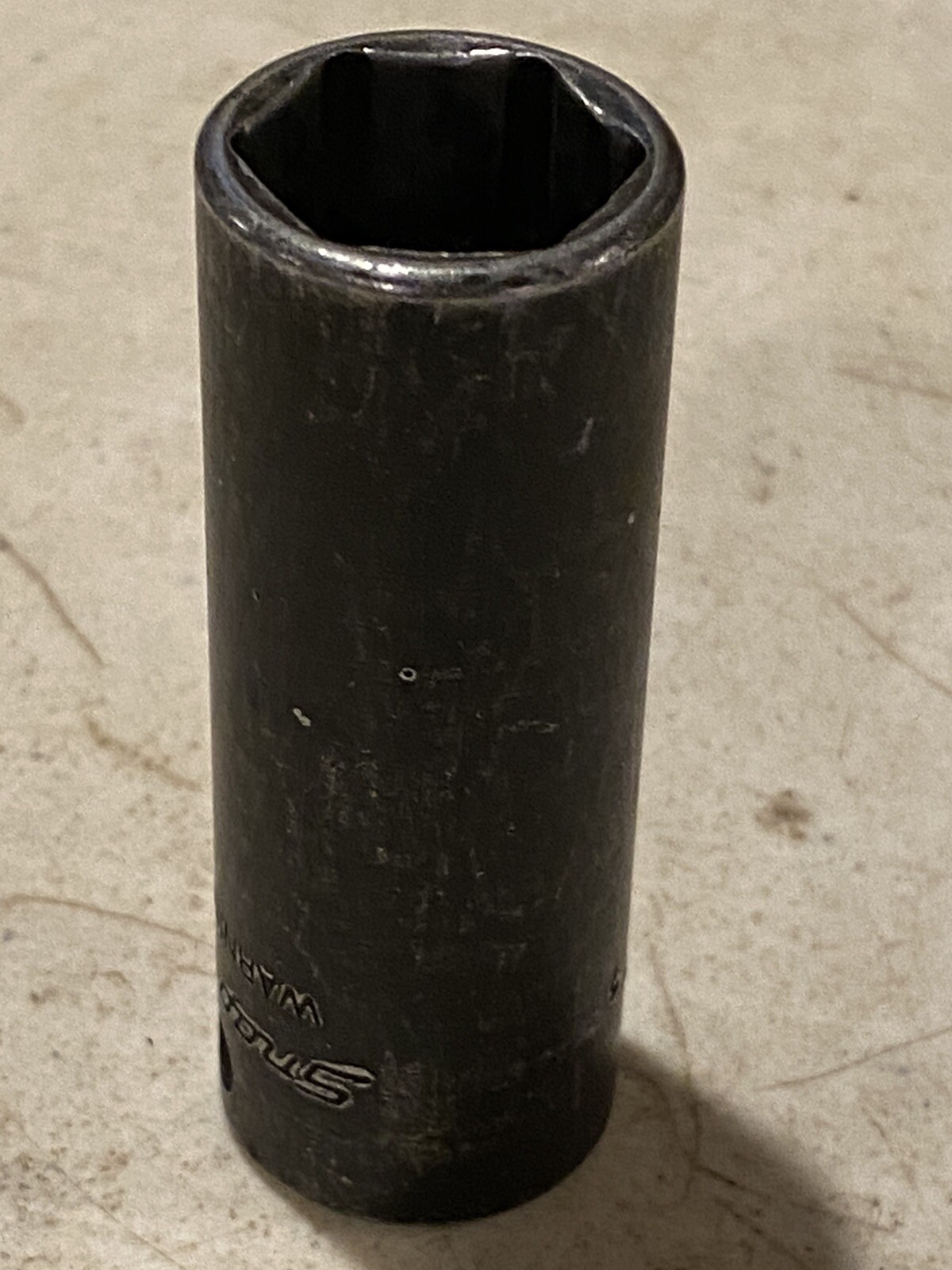 Snap-on Tools USA 3/8″ Drive 11/16″ SAE Deep 6 Point Impact Socket SIMF220