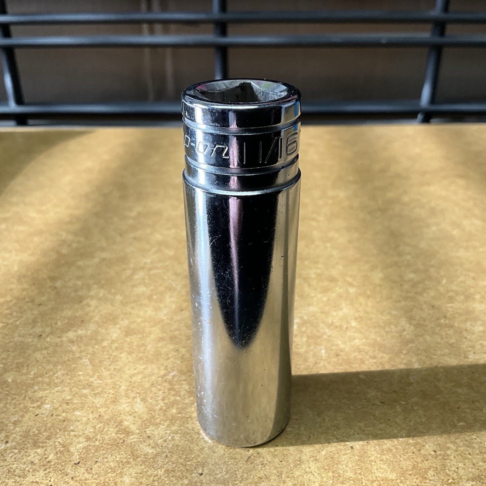 Snap-On (TS221) 1/2” Drive 11/16” 6-Point Deep Well Socket