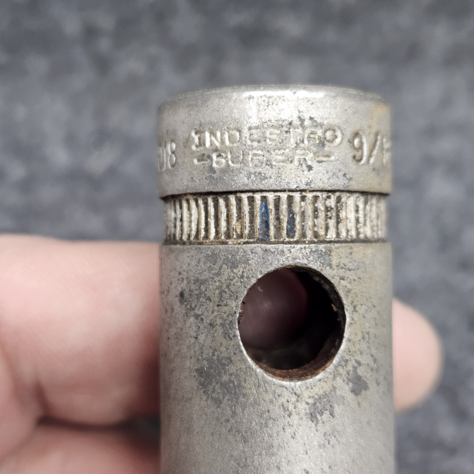 Indestro 3018 12 Point 9/16″ 1/2″ Drive Deep Socket