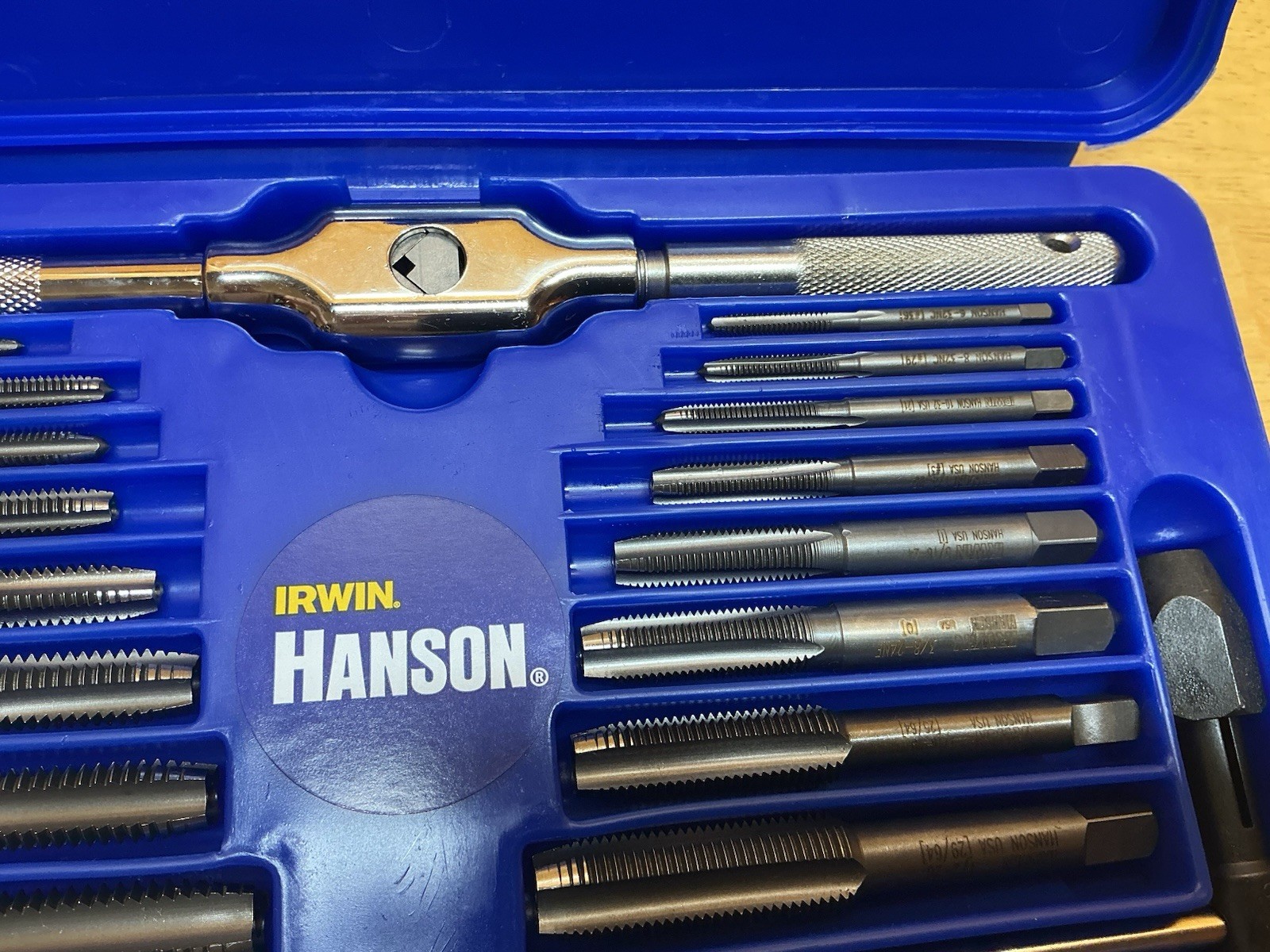 Irwin Hanson 24606 41 Pc. SAE Hex Tap & Die Set (#4-1/2”)