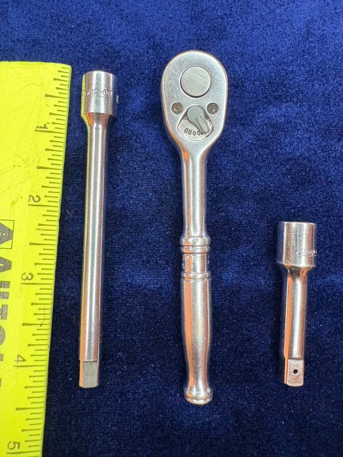 vintage Snap On 1/4″ ratchet TM 70 B, two (2) extensions one 2″, one 4″ included