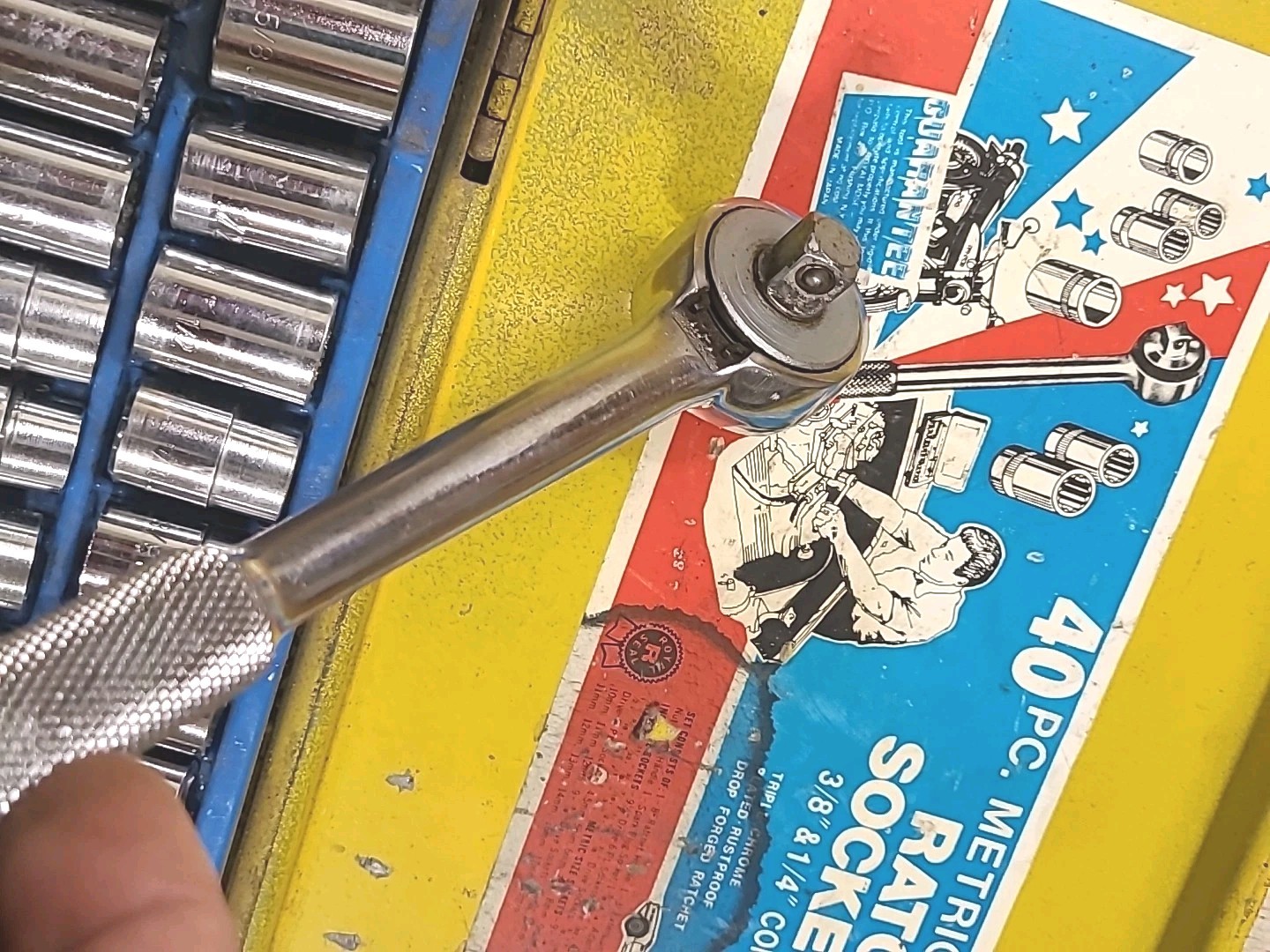 Royal Tools 40 Piece SAE & Metric Ratchet Socket Vtg Tool Set No 275 & S-K TOOL