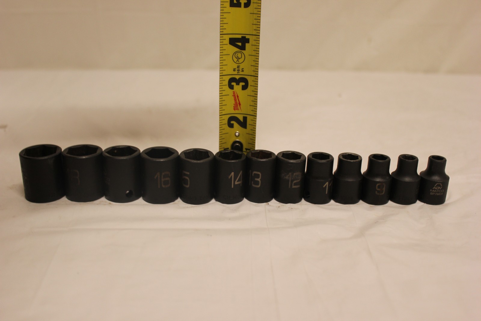 MATCO Tools ADV 13 Pc 3/8″ Drive Metric 12 Point Impact Socket Set 7-19mm F2B8