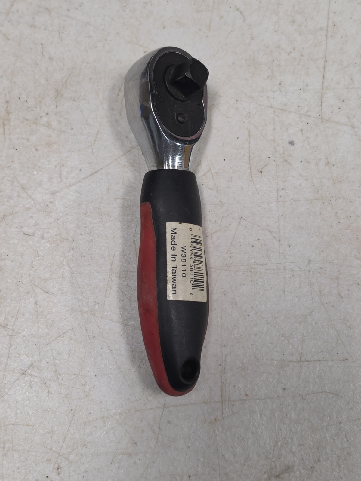 Performance Tools W38110 Drive Stubby Ratchet – 1/4in. and 3/8in Combo Mint