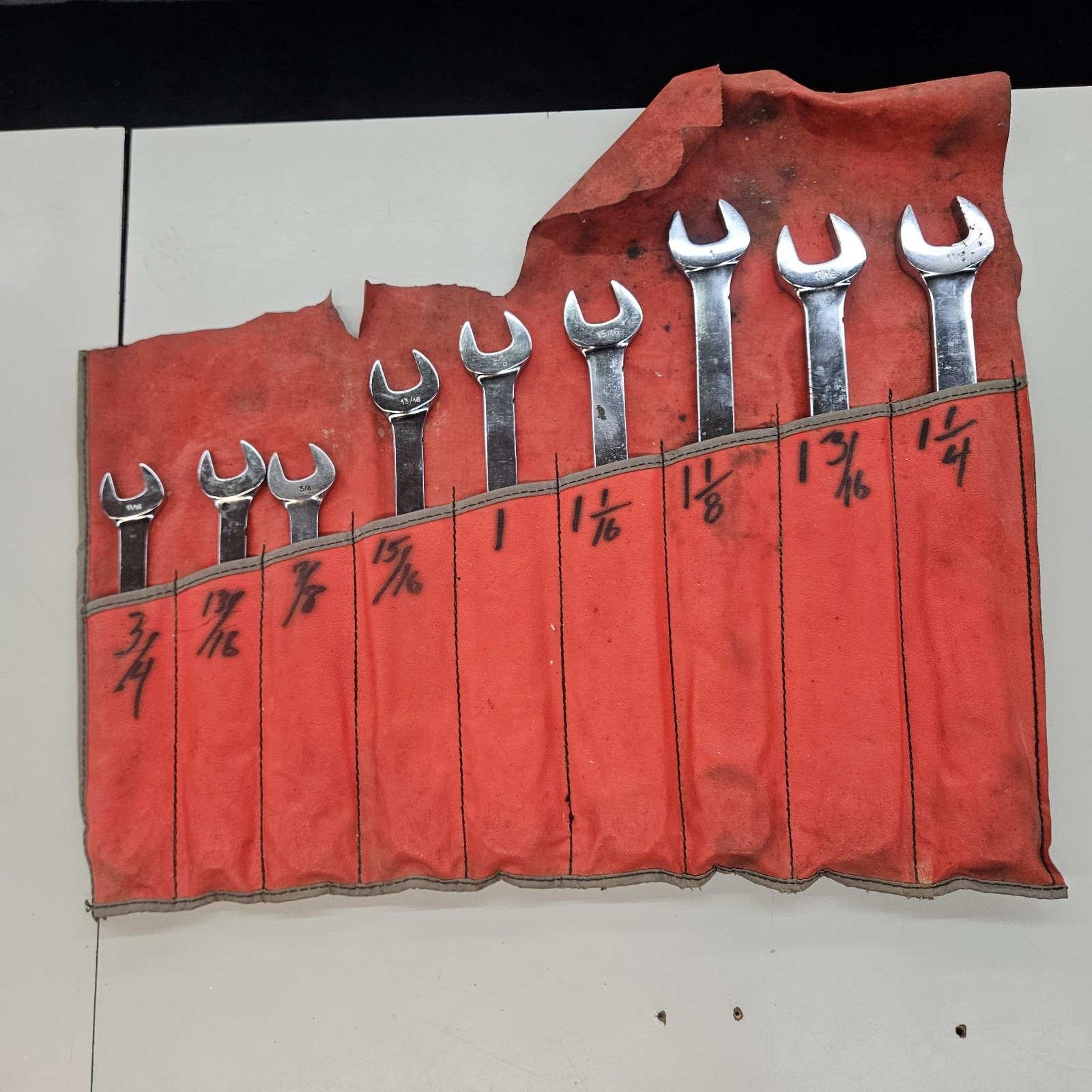 Snap-On Comb Wrench OEX Set 9 Piece SAE 12 Point 22,24,24,26,28,30,32,34,36