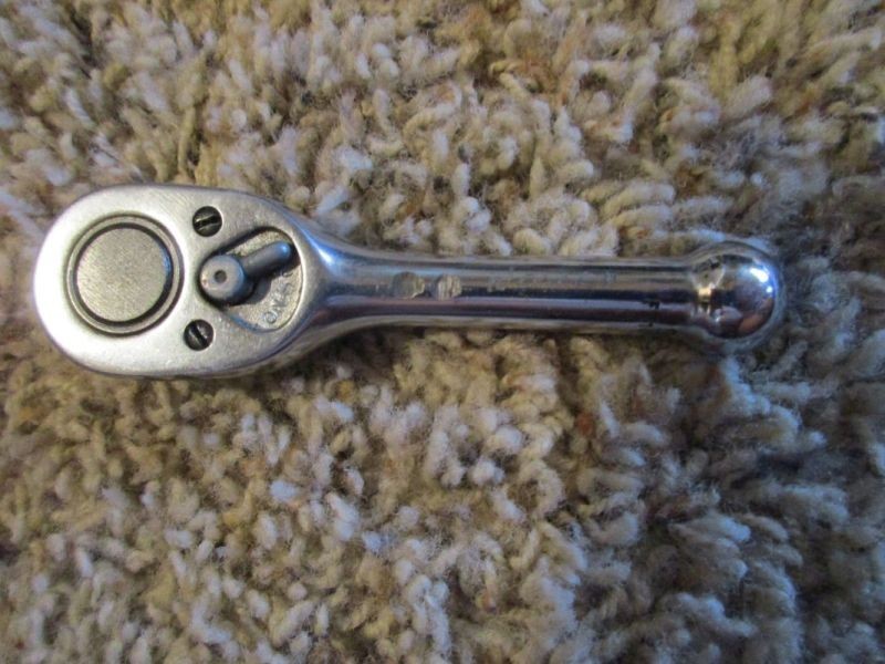 SNAP ON 3/8″ STUBBY RATCHET F710 K