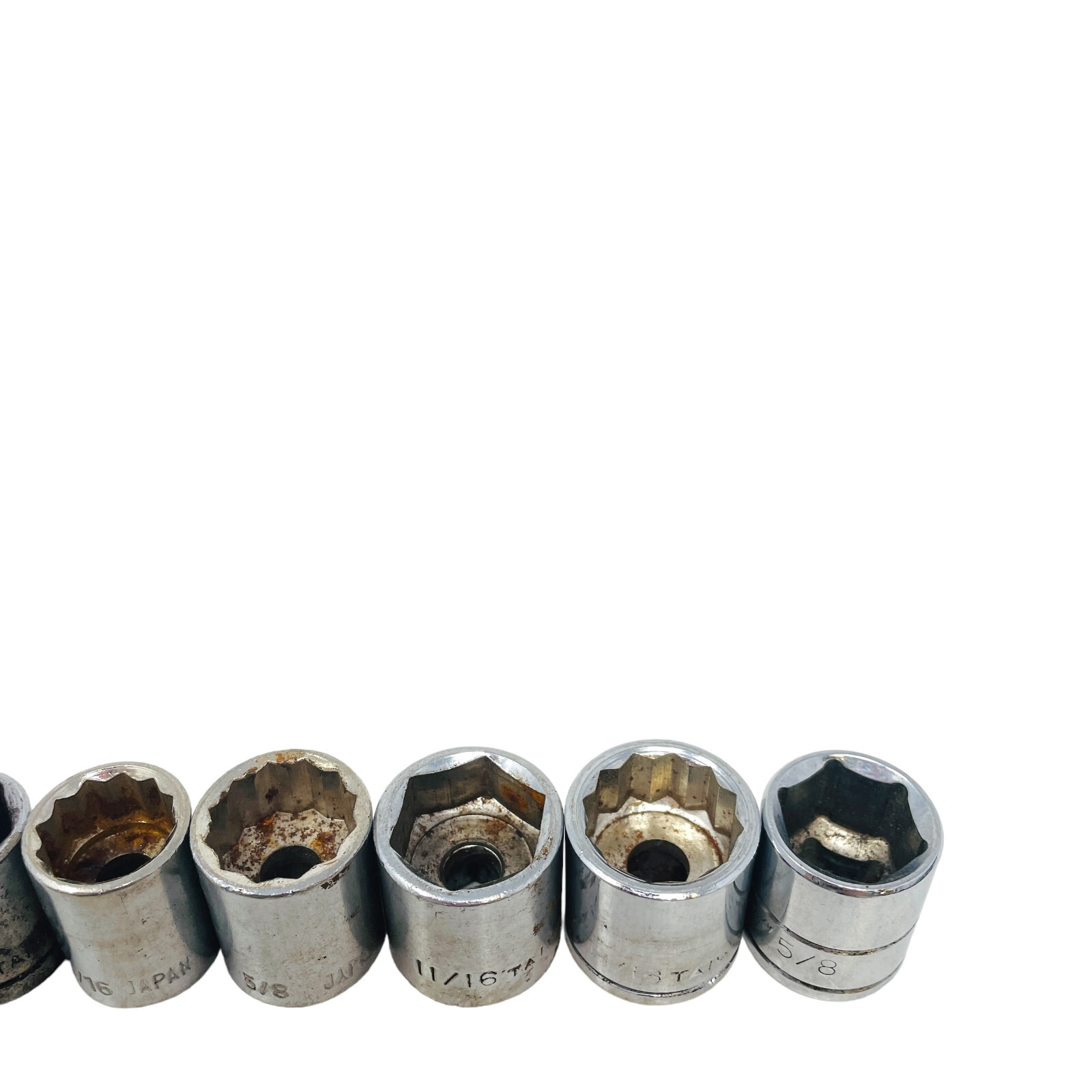 19 Pcs ProValue and Assorted 30747, 5/8, 11/16 in, 3/8 Drive Socket Set