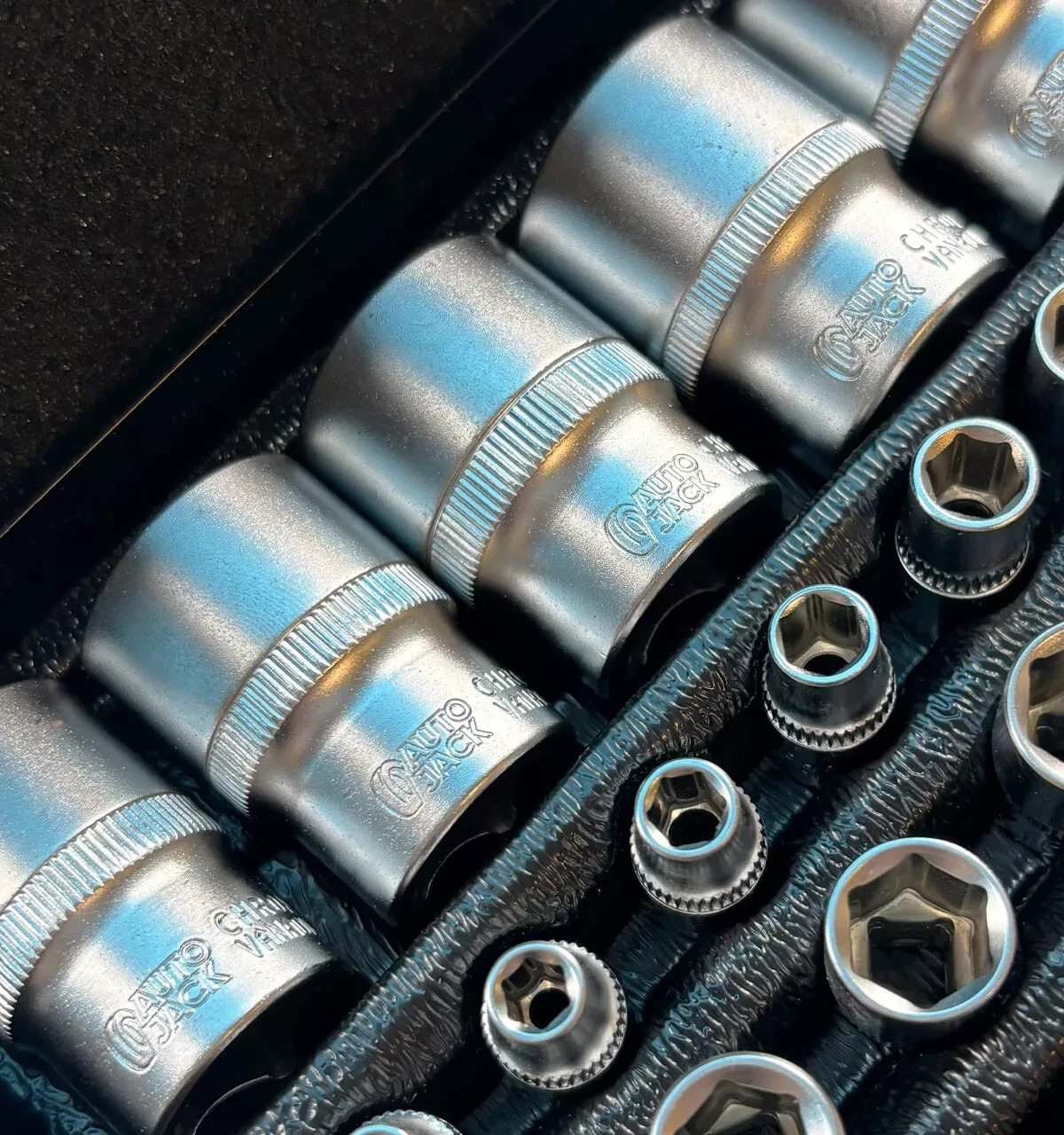 Imperial SAE Socket Set – 24pc 1/2″ & 1/4″ Drive 6-Point Cr-V Steel With Case