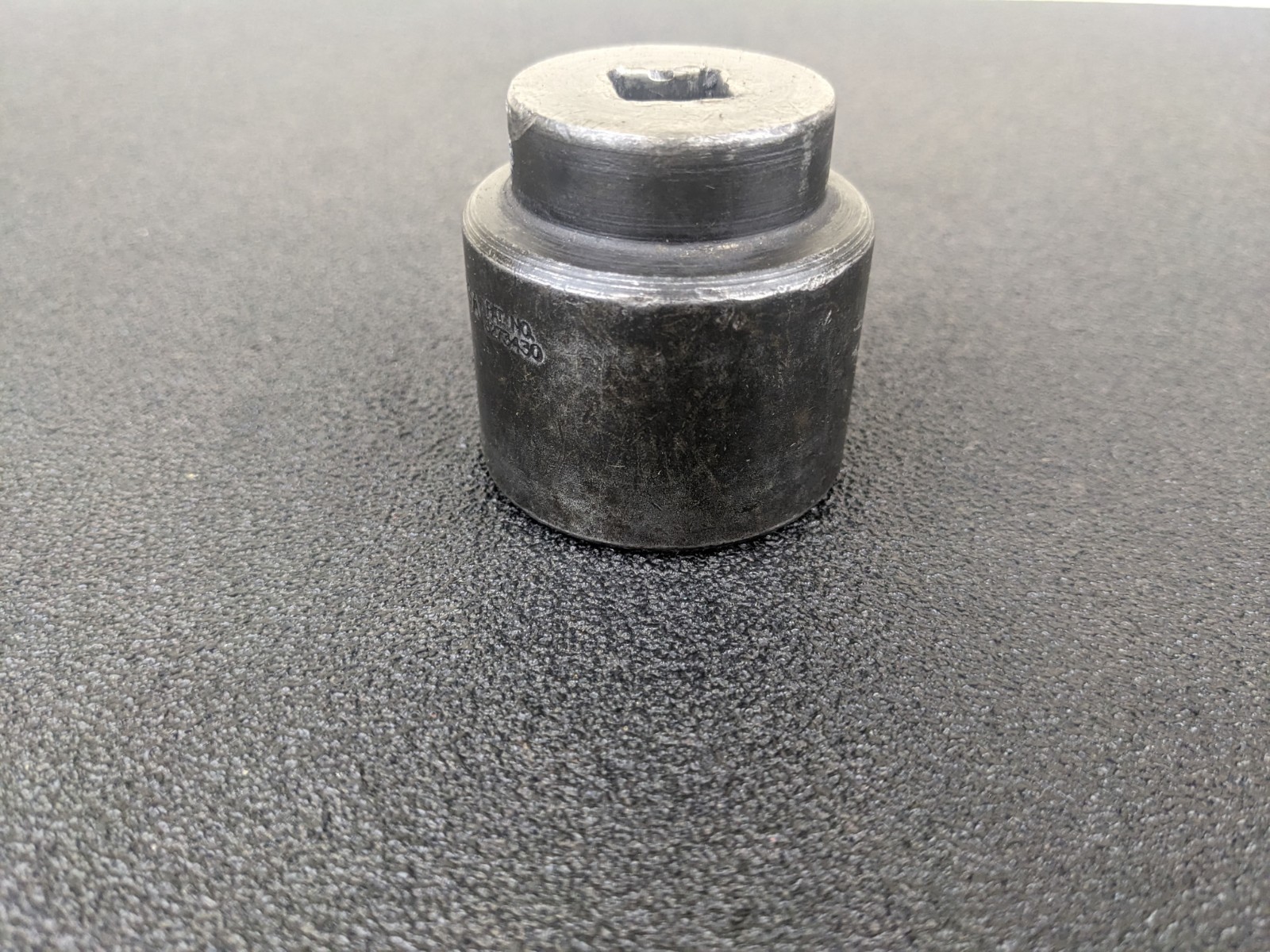 #bl391 Snap-On Tools IM460 1-7/16″ Shallow Impact Socket 1/2″ Drive 6 Point