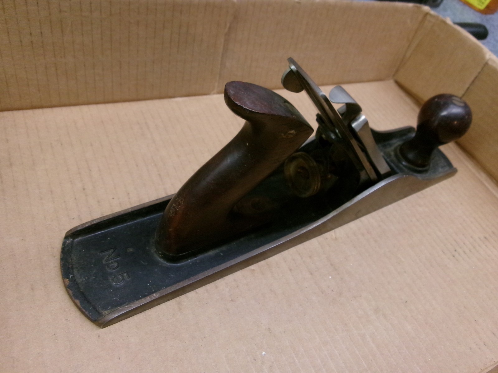 Vintage Stanley BAILEY Hand Plane No. 5 Woodworking Tool Corrugated Bottom