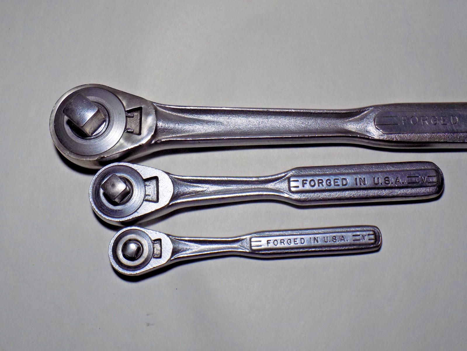 (3)Nice Flying V Craftsman Ratchets1/4″-1/2″-100% Smooth Crisp Action-No Etching