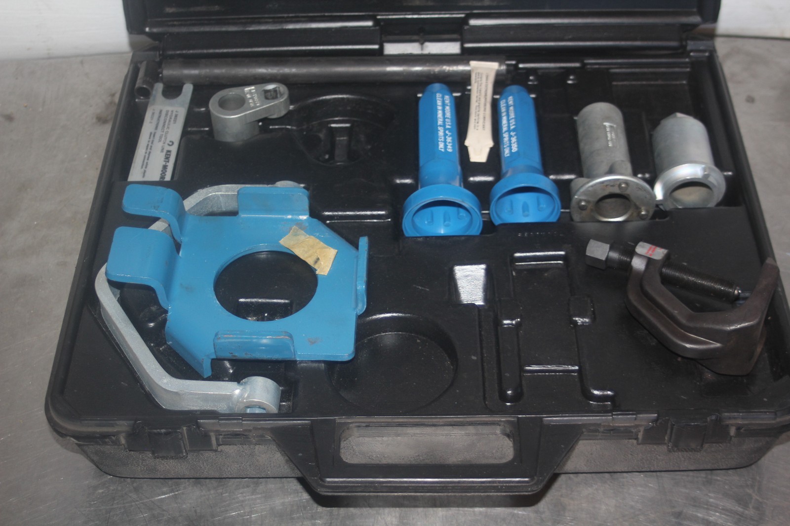 Kent Moore W-Car Special Service Tool Set J 36893-2