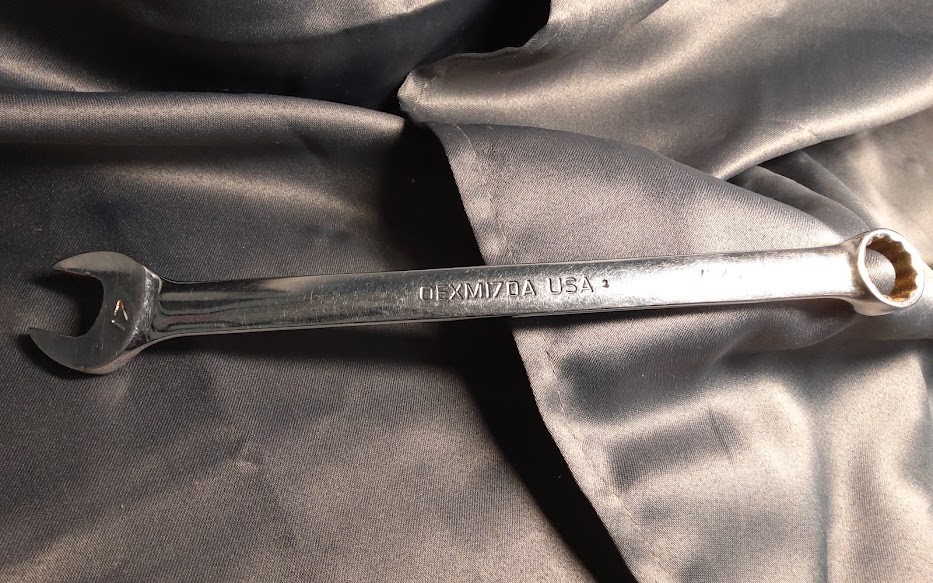 Snap-on OEXM170A 17mm 12 Point Metric Combination Wrench 10″ USA