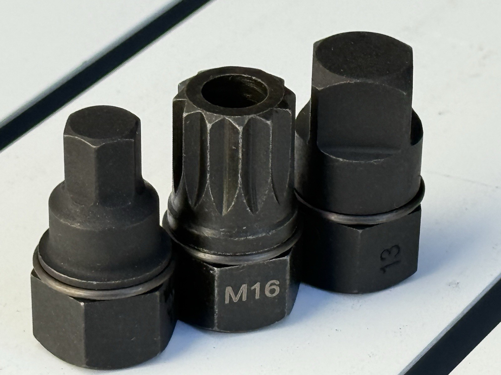 14 pc Master Oil Drain Plug Key Set 3/8″ Socket Drive Car Hex Square M16 Spline