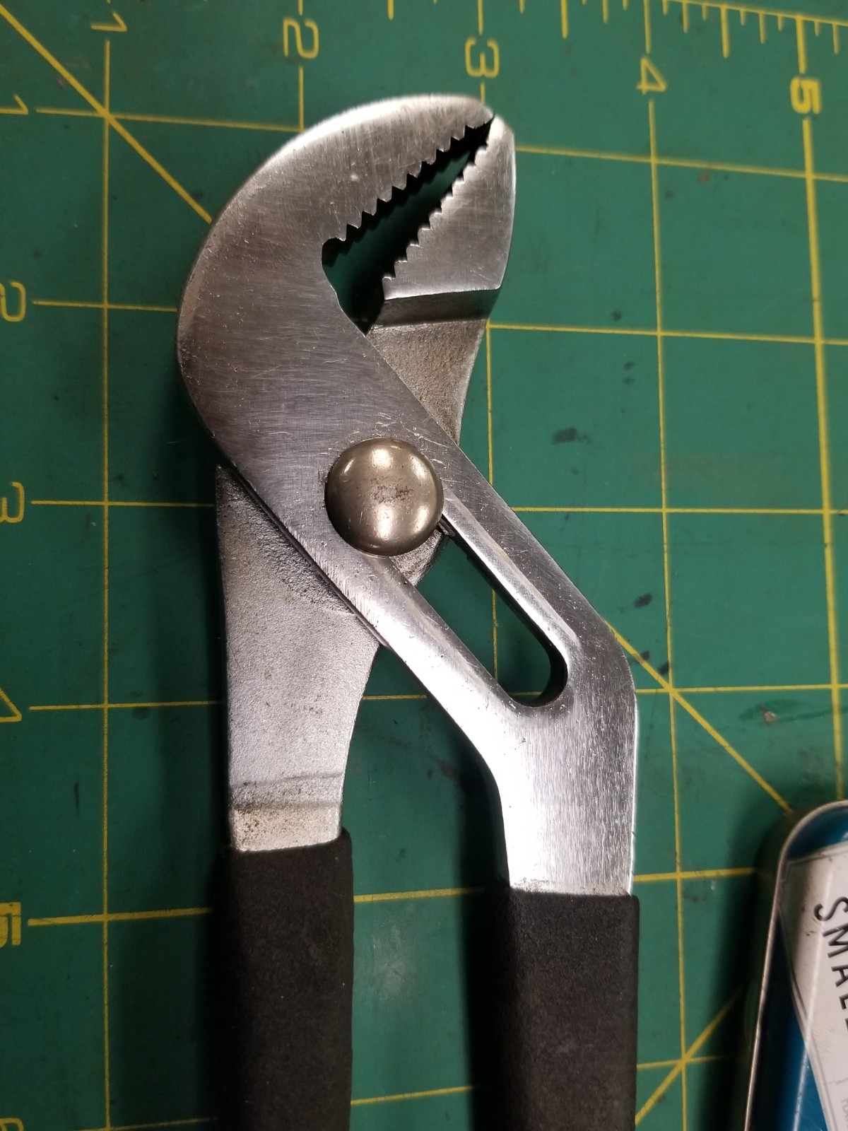 Craftsman Textured Grip Tongue & Groove Pliers 9-1/2″ #45381 – WF – USA