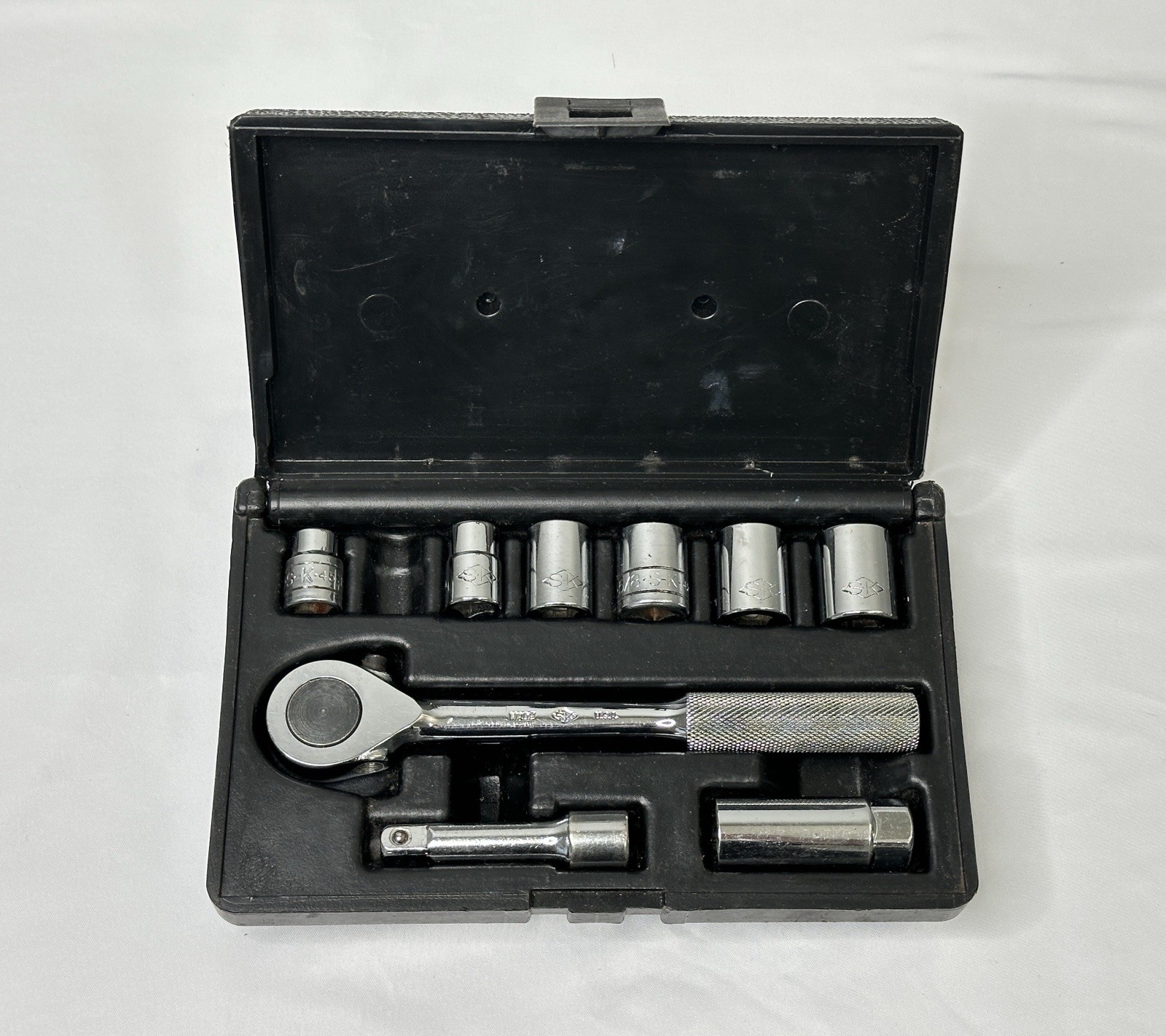 SK Metric 9 Pc Socket Set in Hard Case. Small Extension included