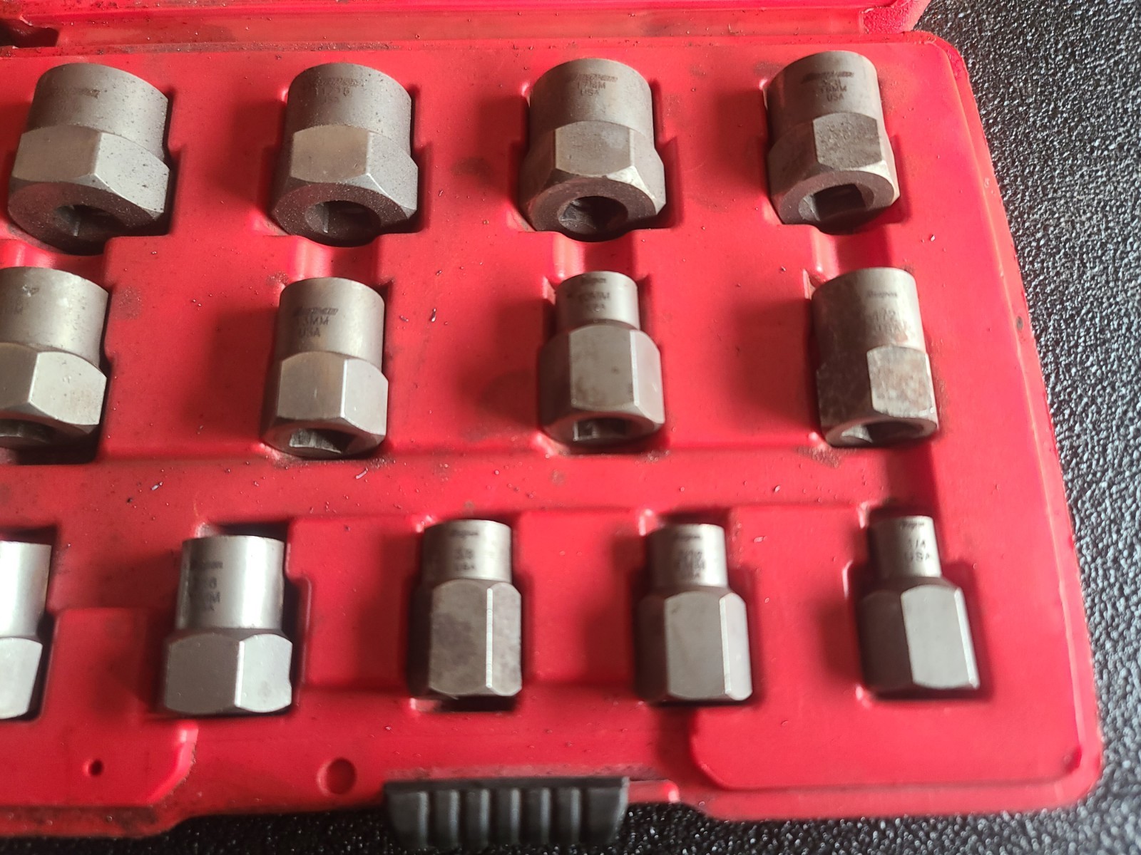 Snap-On BEX13A 13pc 3/8” Drive Hex Head Extractor Set (1/4”-3/4”) (8mm-19mm)