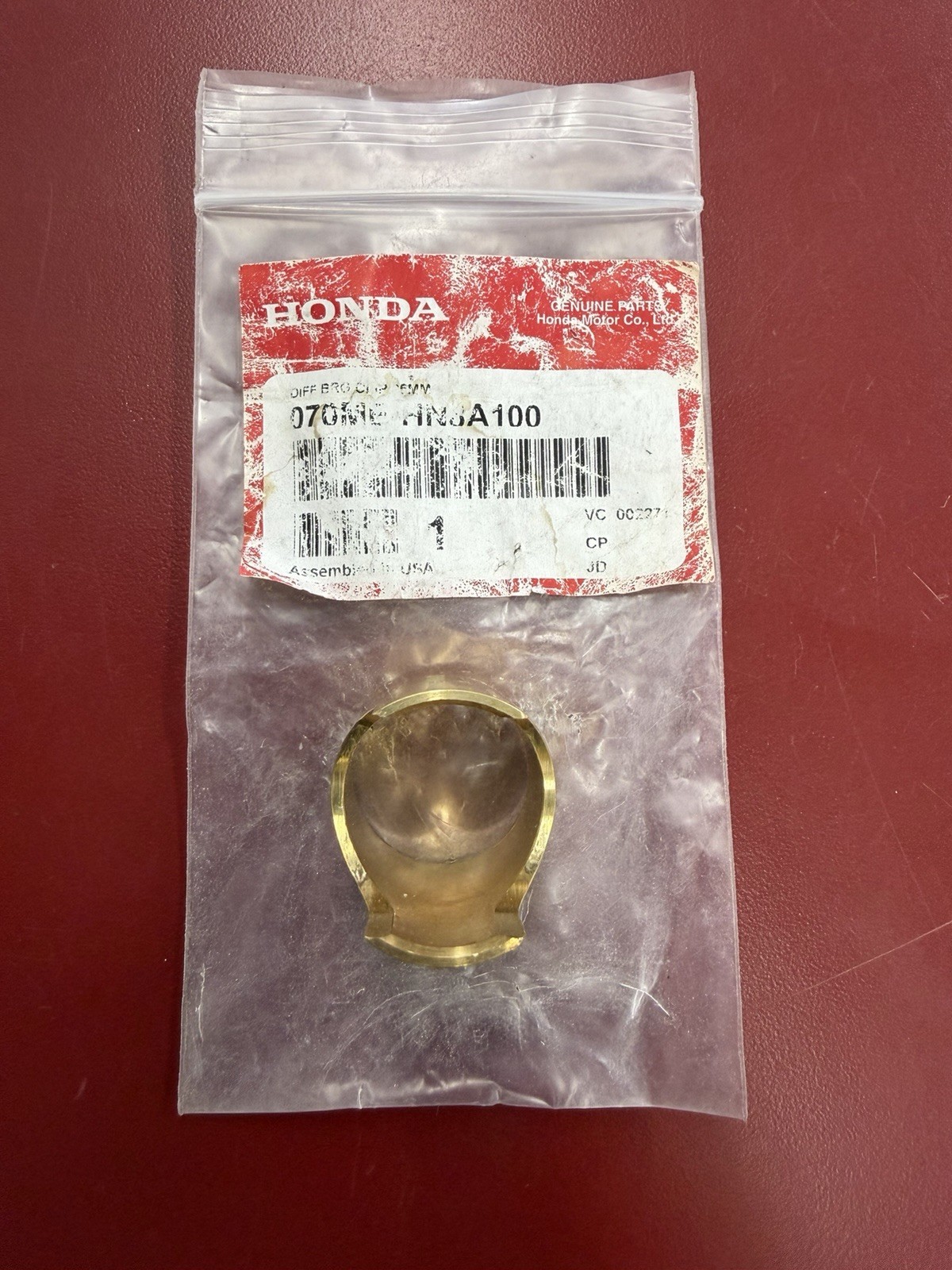 New Honda Motor Sports P/N 070ME-HN8A100 25 MM Differential Bearing Clip B456