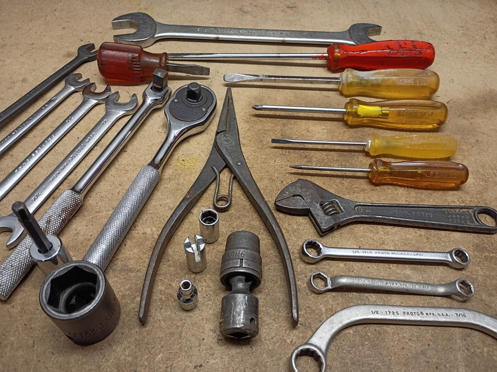 MIX LOT OF 25 PROTO TOOLS.